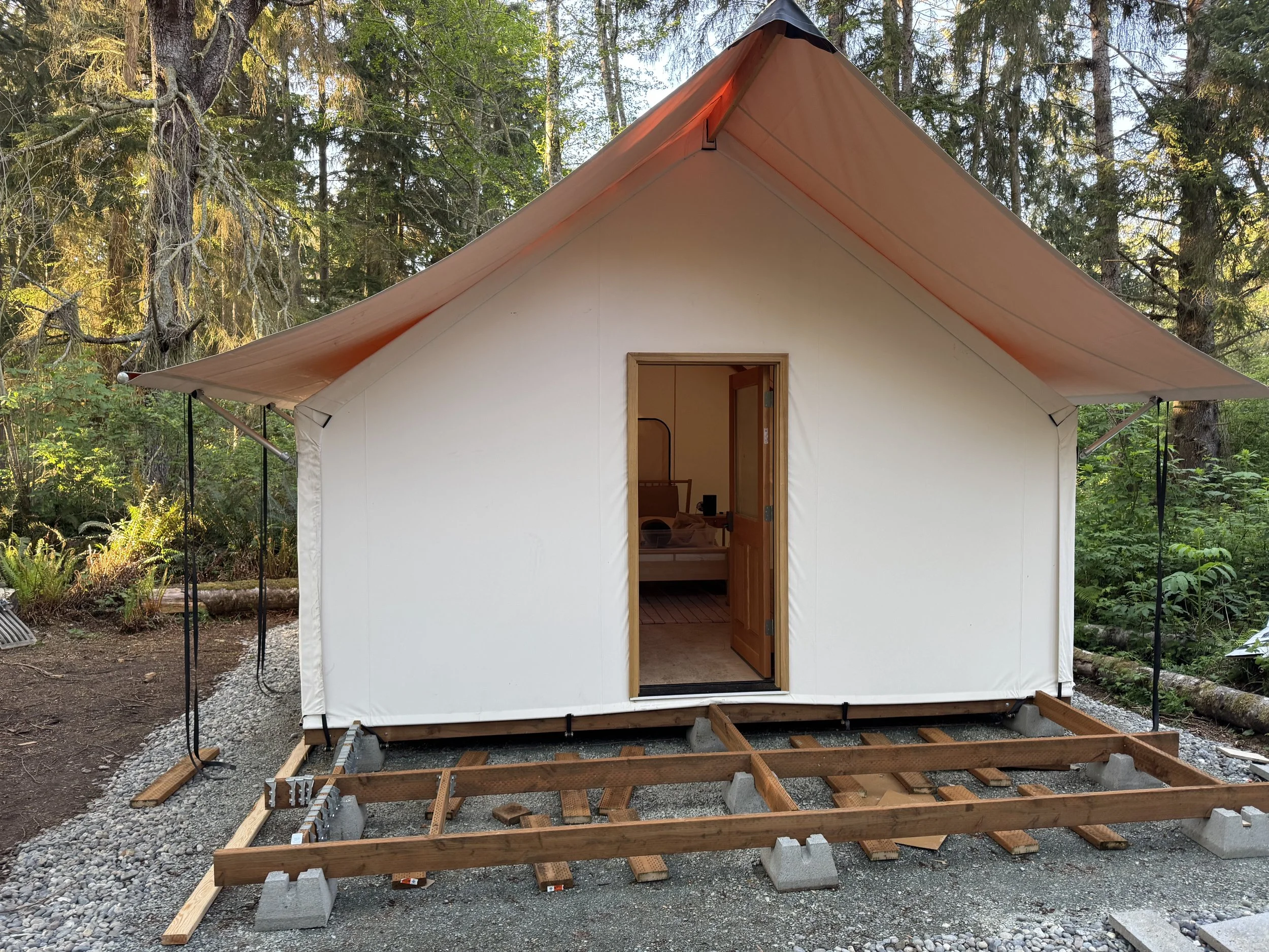 Rainier Outdoor Cottage Wall Tent