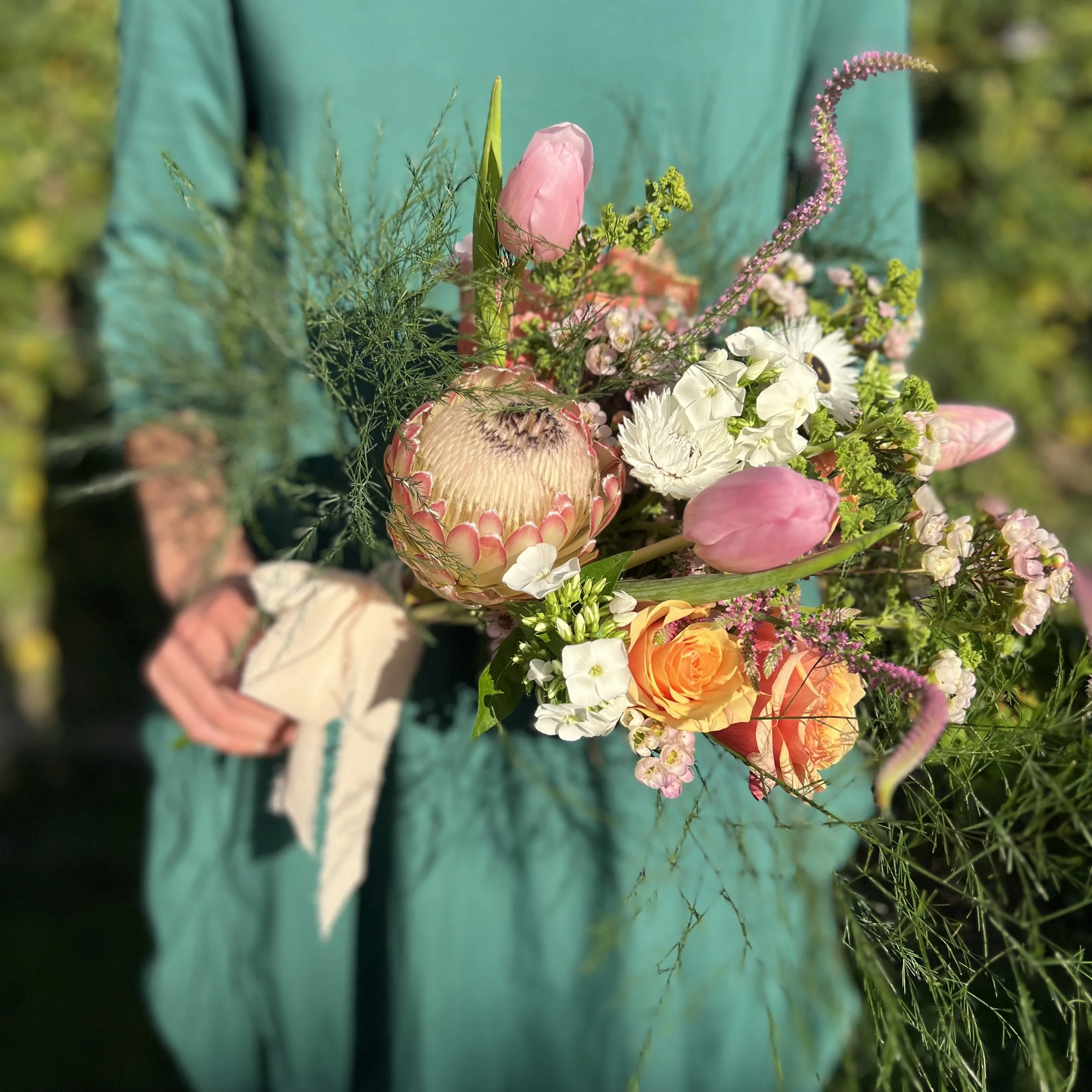 Garden-style Valentine’s Day bouquet ready for delivery in the East Bay.