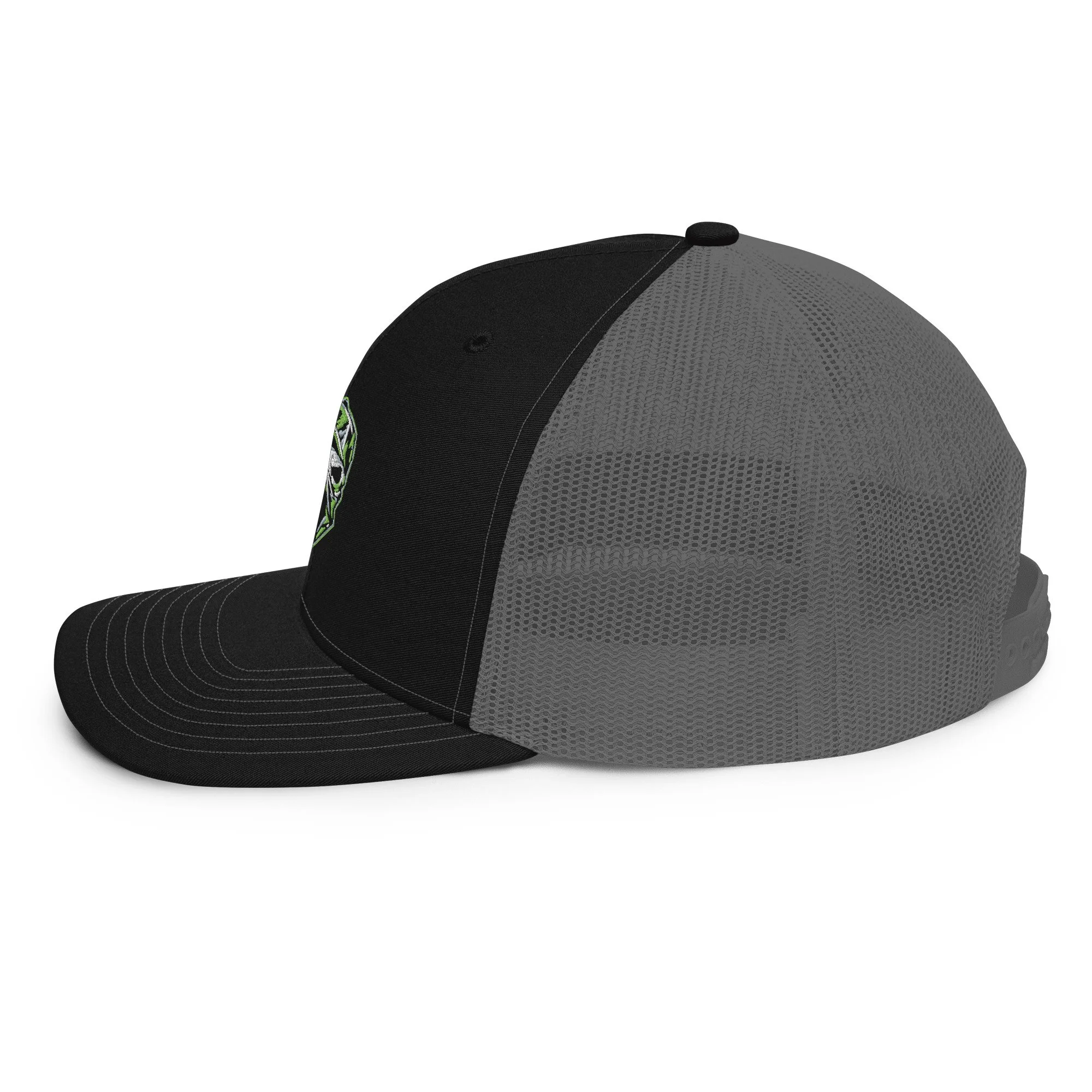 Wilder Racing Skull Richardson 112 Trucker, black and charcoal, right side