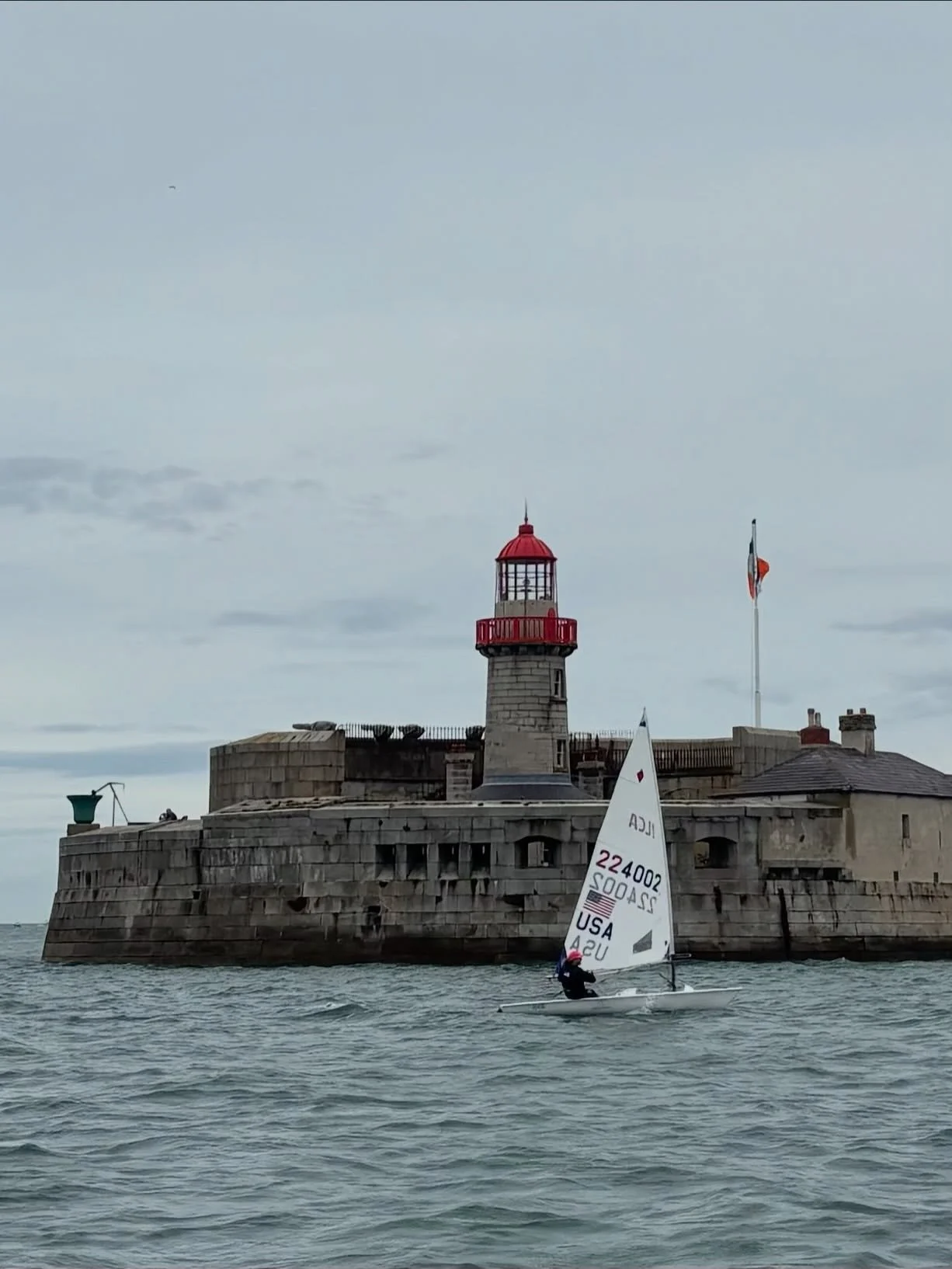 We made it. 🇮🇪

After all the training, the travel, the setbacks, the PT, the logistics, the packing, the dreaming and the wondering if I was actually going to pull this whole thing off&hellip;

Today I sailed past the lighthouse in D&uacute;n Laog