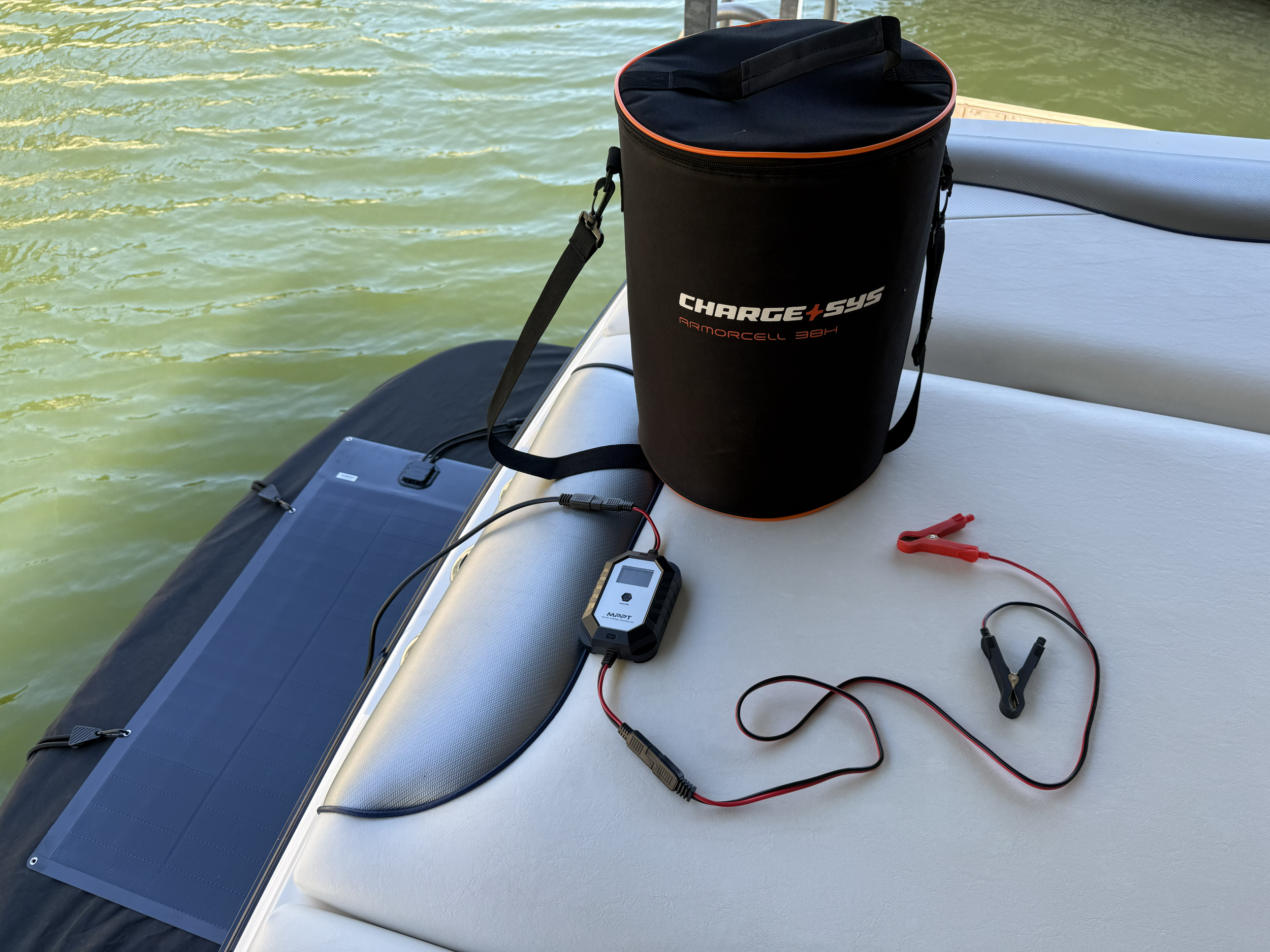 ARMORCELL 38W Portable Solar Kit