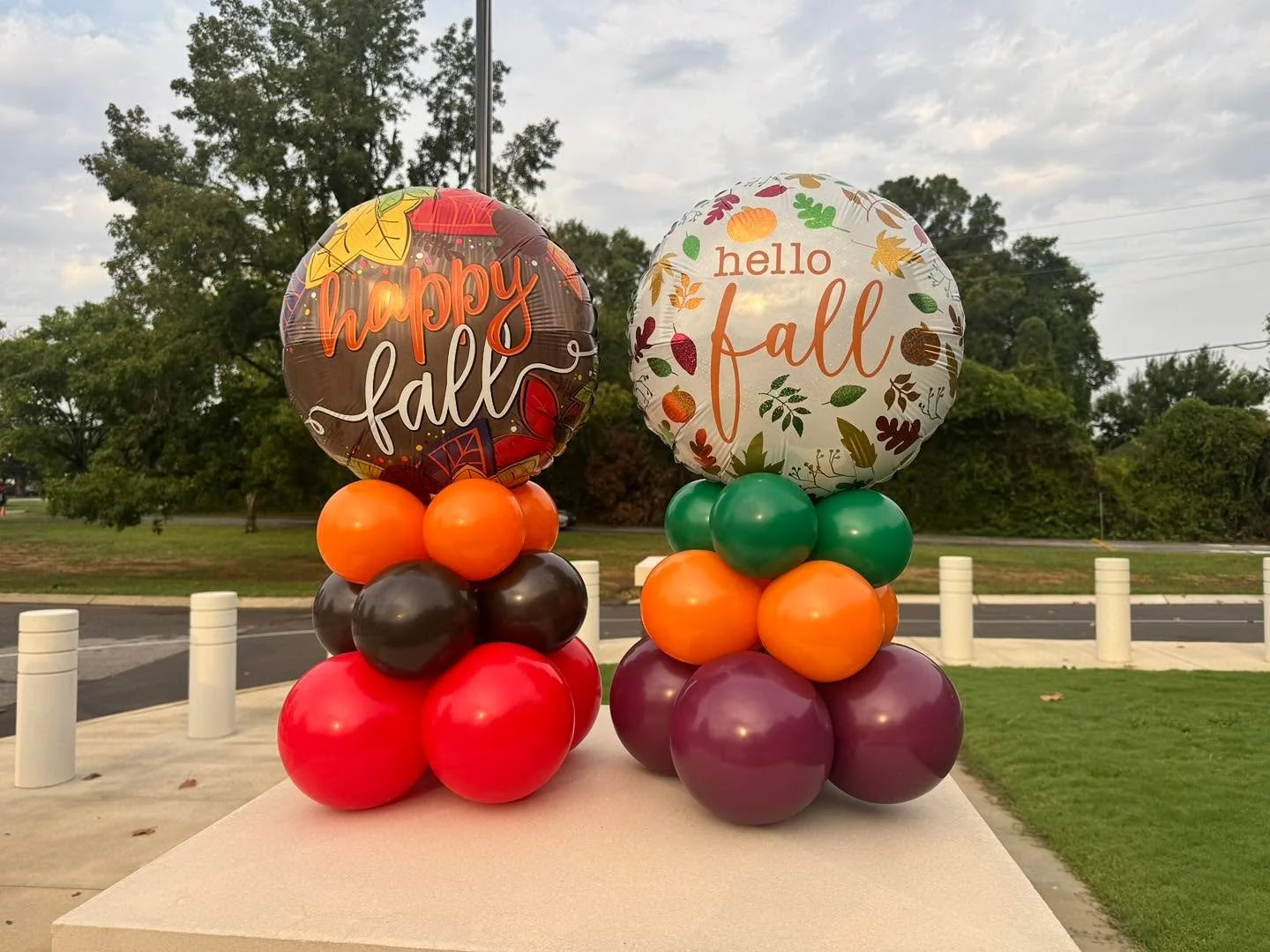 Happy First Day of Fall!! 
#poppyrosecreations #smallbusiness #balloons #murfreesborotnballoons #middletn #balloonstylist #ballooncenterpieces #ballooncentrepiece #balloondecor #fall #fallvibes #FallDecor #fallseason #fallballoonsdecoration