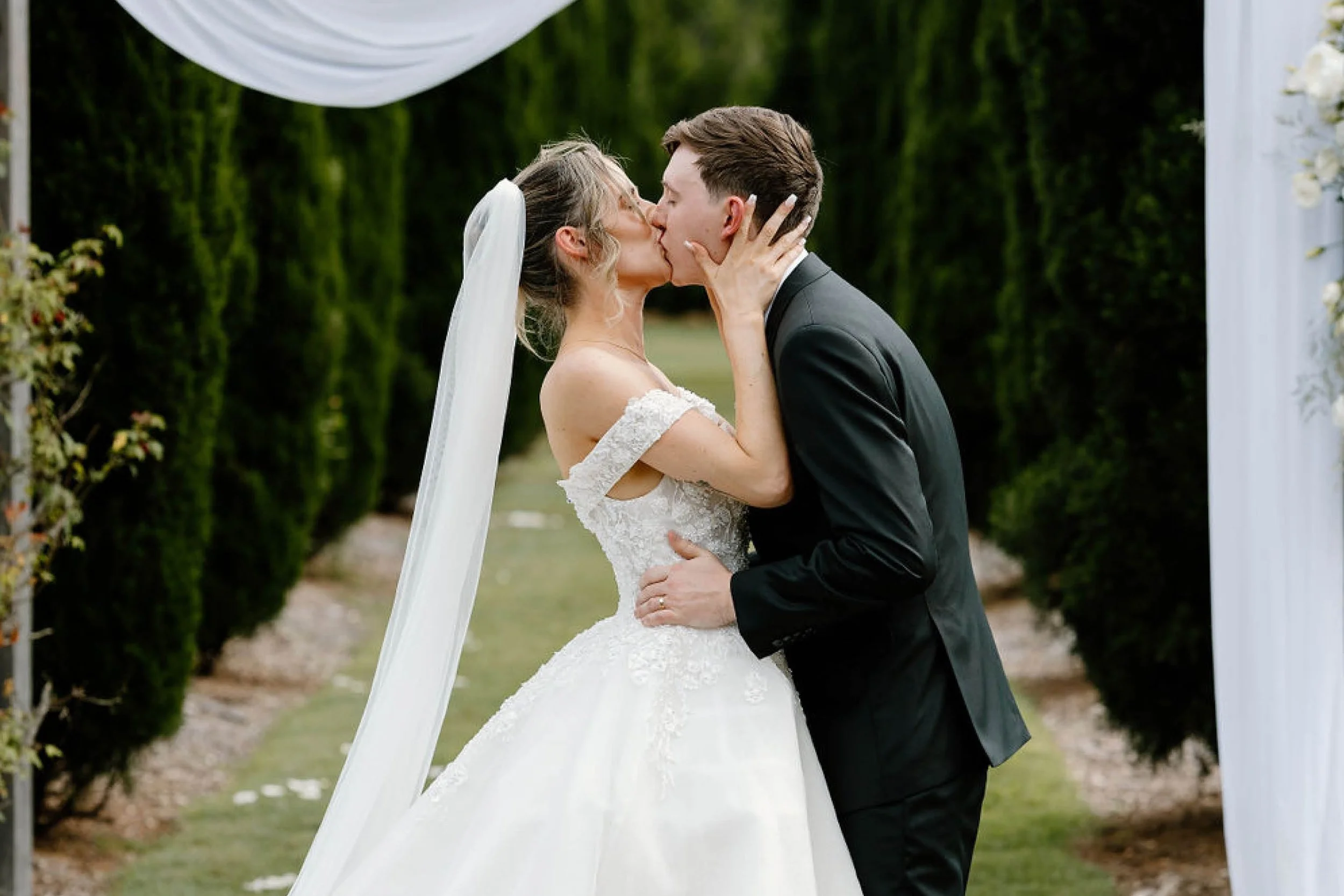 Naomi & Nic-Wedding 3-2 ratio_4.jpg