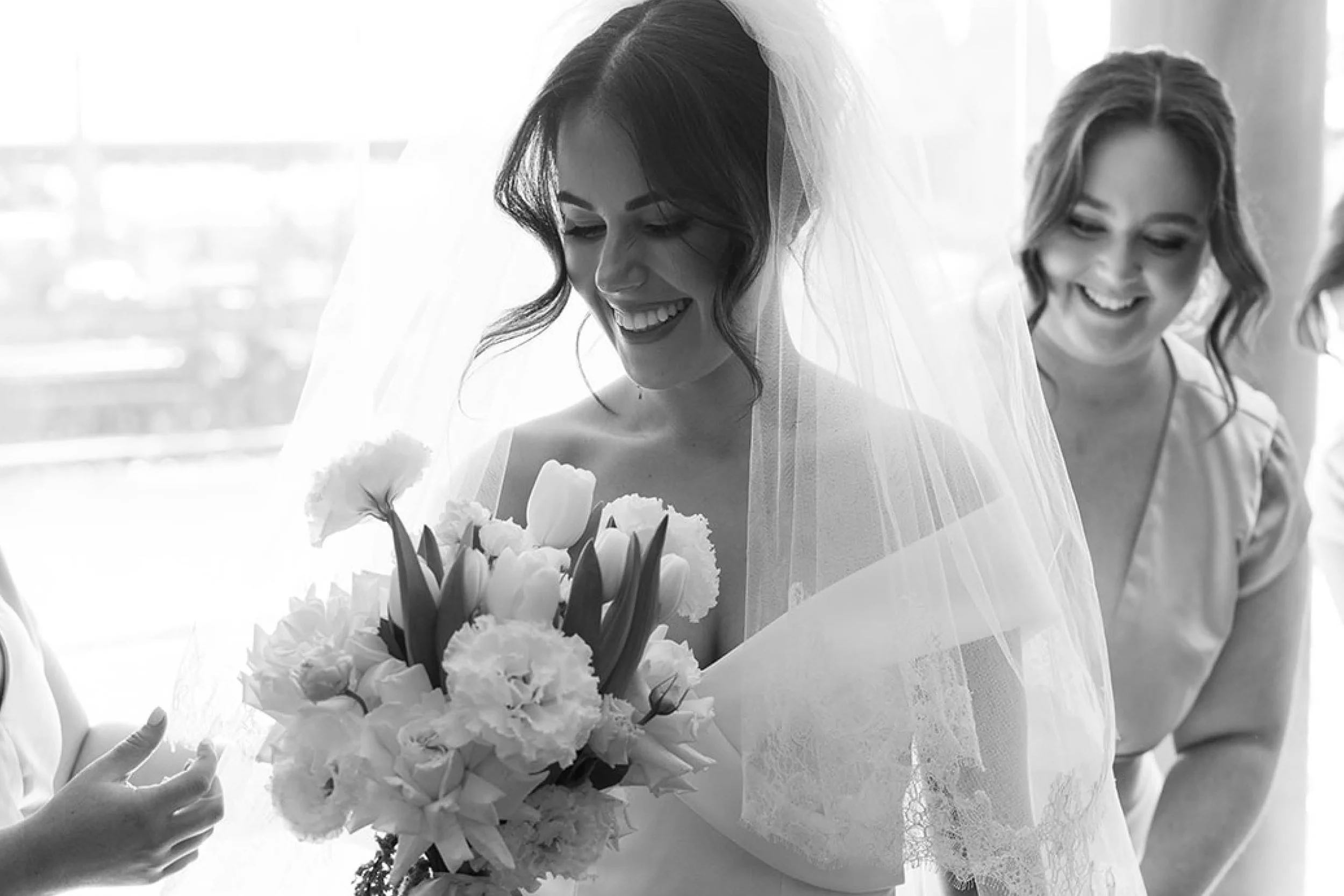 Georgia & Simon-Wedding 3-2 ratio_.jpg