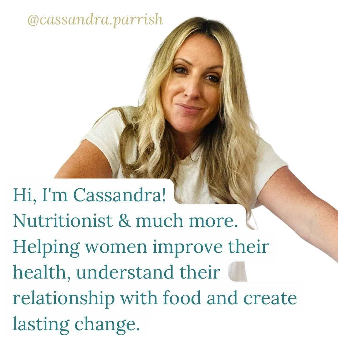 Hi, I&rsquo;m Cassandra! 

I&rsquo;m a Nutritionist with over 20 years of experience, and my work goes well beyond food.

Alongside my degree in nutrition, I&rsquo;ve studied Resource Therapy (a parts-based therapy), Transpersonal Coaching, Kinesiolo