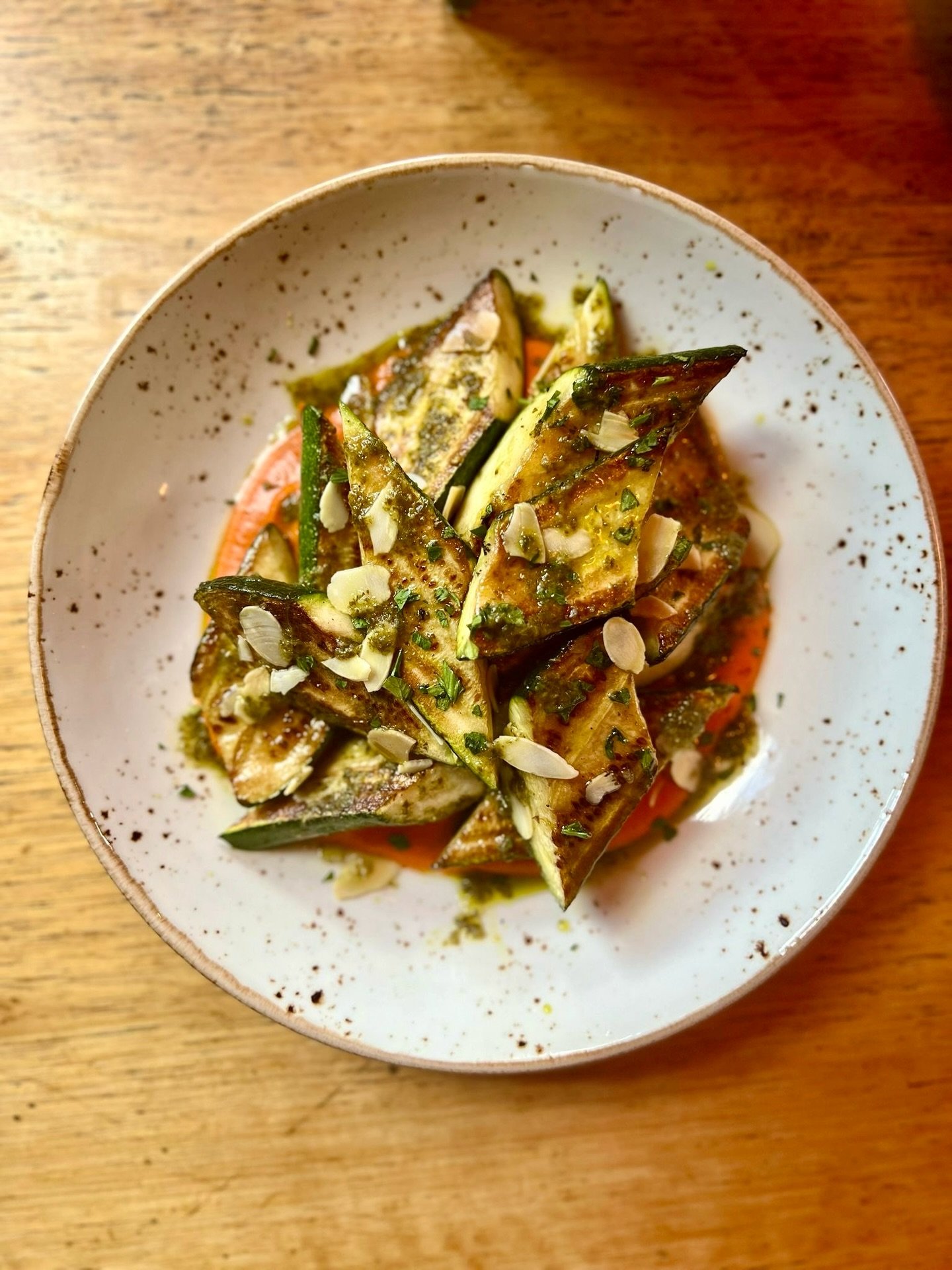 Every Monday, join us for our Steak Frites from 5pm and make it your own with a new line-up of rotating seasonal sides!

Think crisp salads, roasted vegetables and grilled broccolini with whipped lemon ricotta, all perfect alongside your steak.

Choo