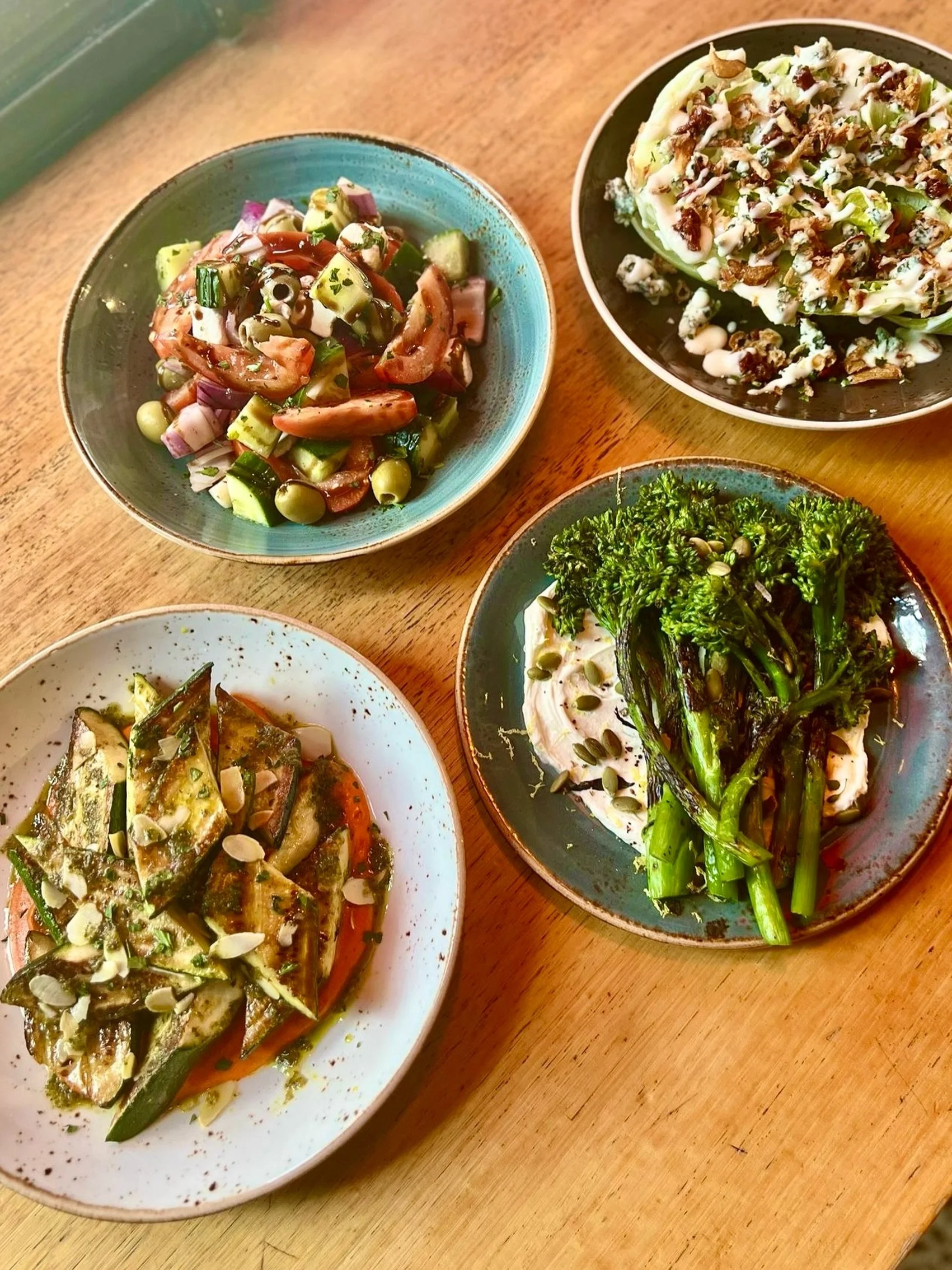Start making those Monday plans to join us for Steak Frites.

From 5pm weekly, settle in with a $28 carved porterhouse served with crispy fries and your choice of sauce. Round things out with a selection of seasonal vegetable sides for the table, a g