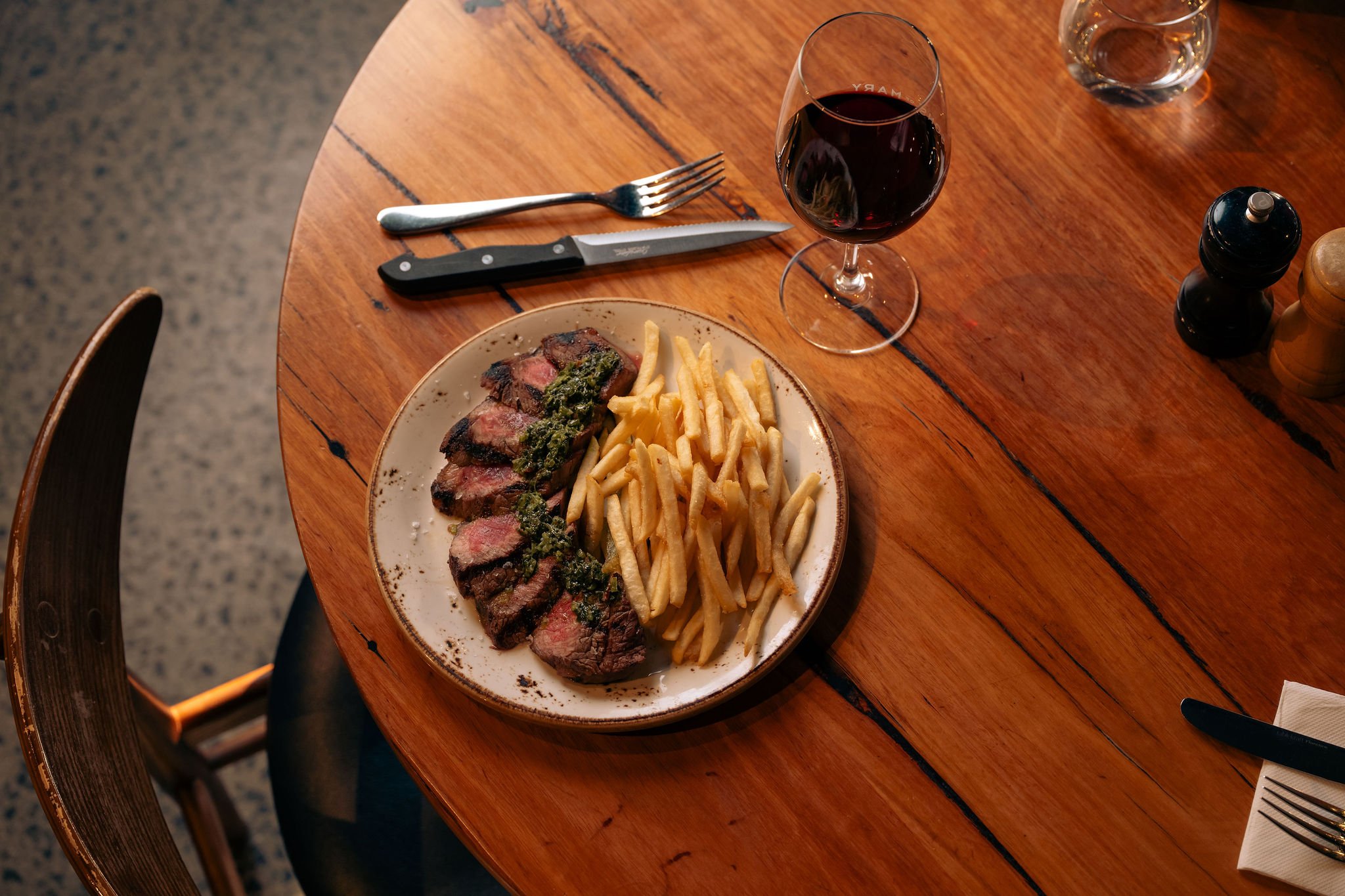 The best way to spend your Monday evening: a perfectly cooked steak, golden fries and a glass of something good.

Join us tomorrow from 5pm for Steak Frites and enjoy our carved porterhouse steak with crispy fries and your choice of sauce for just $2