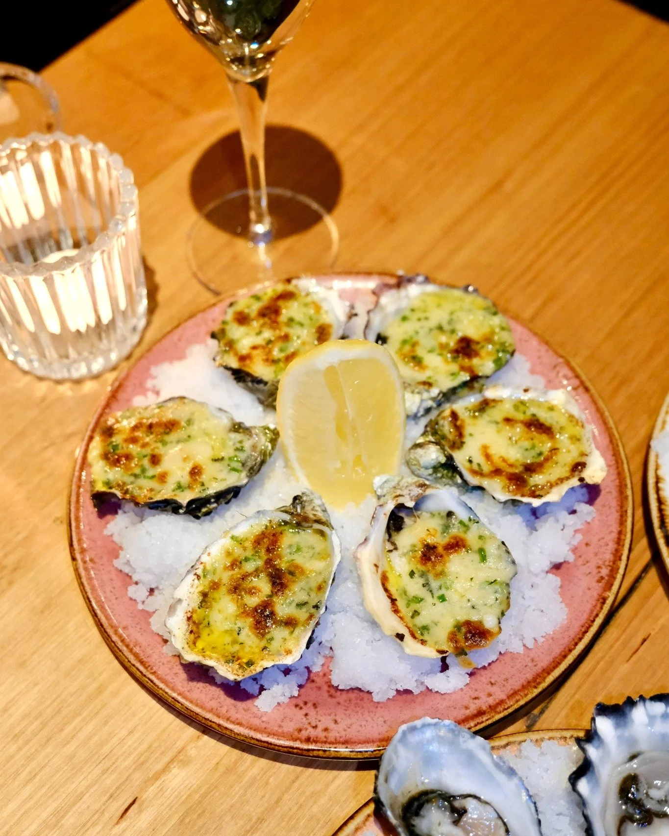 Who says you have to wait until the weekend to treat yourself?

Sons of the Sea is back tomorrow from 5pm, with a line-up of fresh seafood specials alongside your favourites from the menu.

From oysters multiple ways to Seafood Linguine and our Surf&