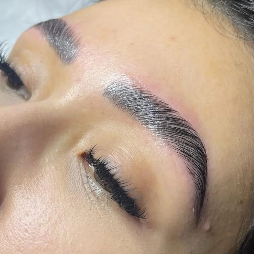 Low maintenance, high impact.
Brow lamination By @_aestheticsbyerica .

#HoustonBrows #HoustonBeauty #HoustonSalon #BrowLaminationHouston #FluffyBrows