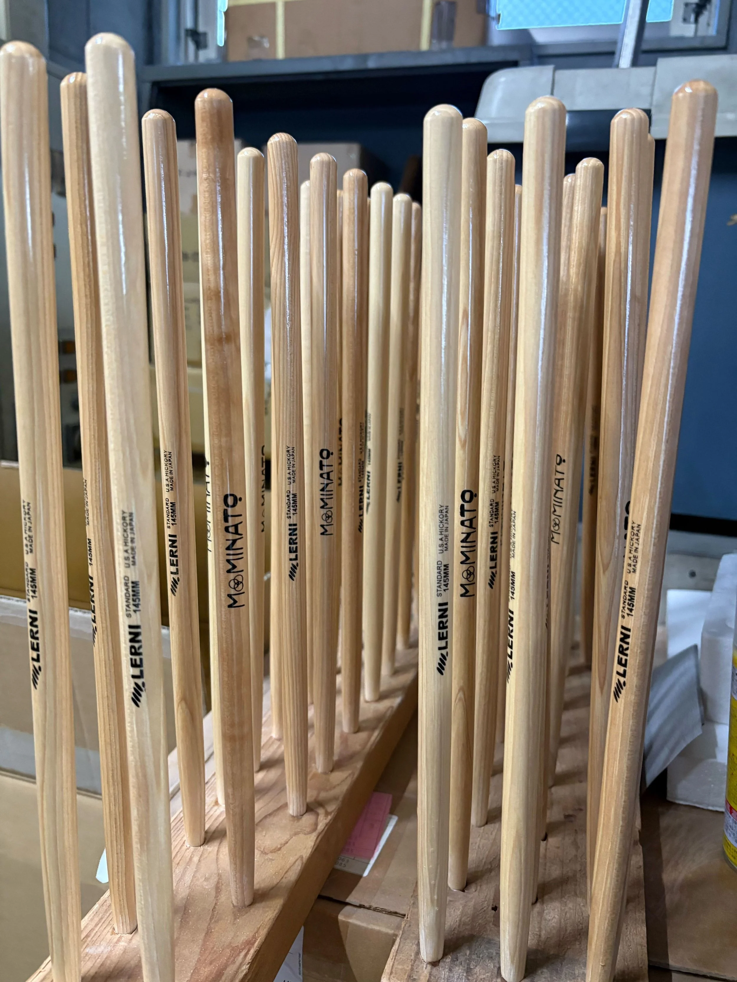 mominato signature stick. drying.