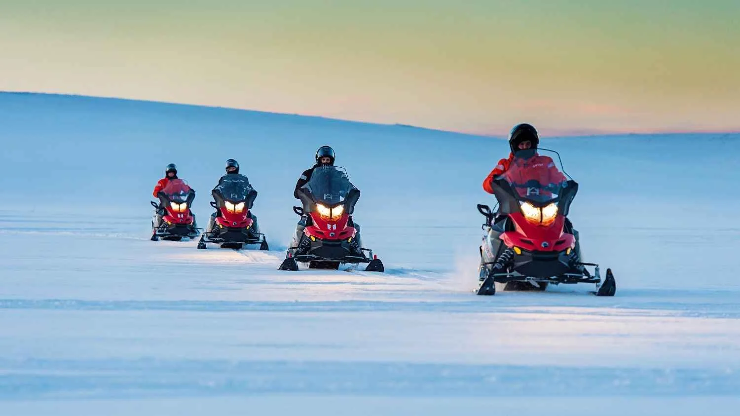Snow_mobile_trip_Kjollefjord_Mehamn_Norway_HGR_43172_Photo_Orjan_Bertelsen (1).jpeg