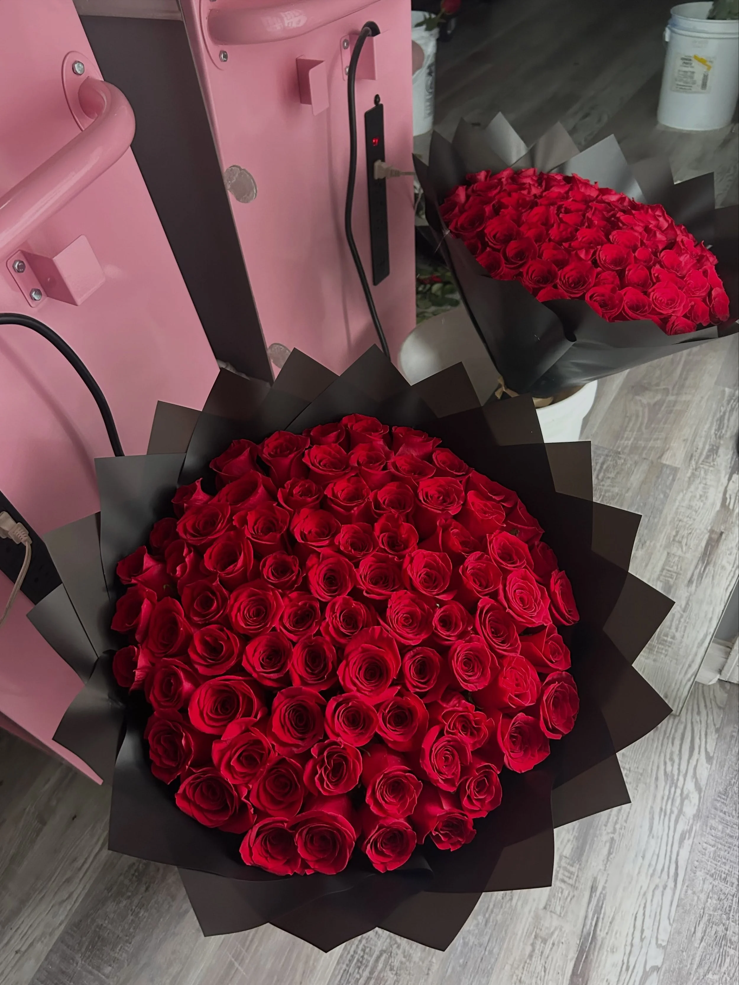 Our beautiful 75 red rose bouquet is a classic &amp; timeless bouquet 🌹

#redroses #75roses #njflorist #ramobuchon #roses