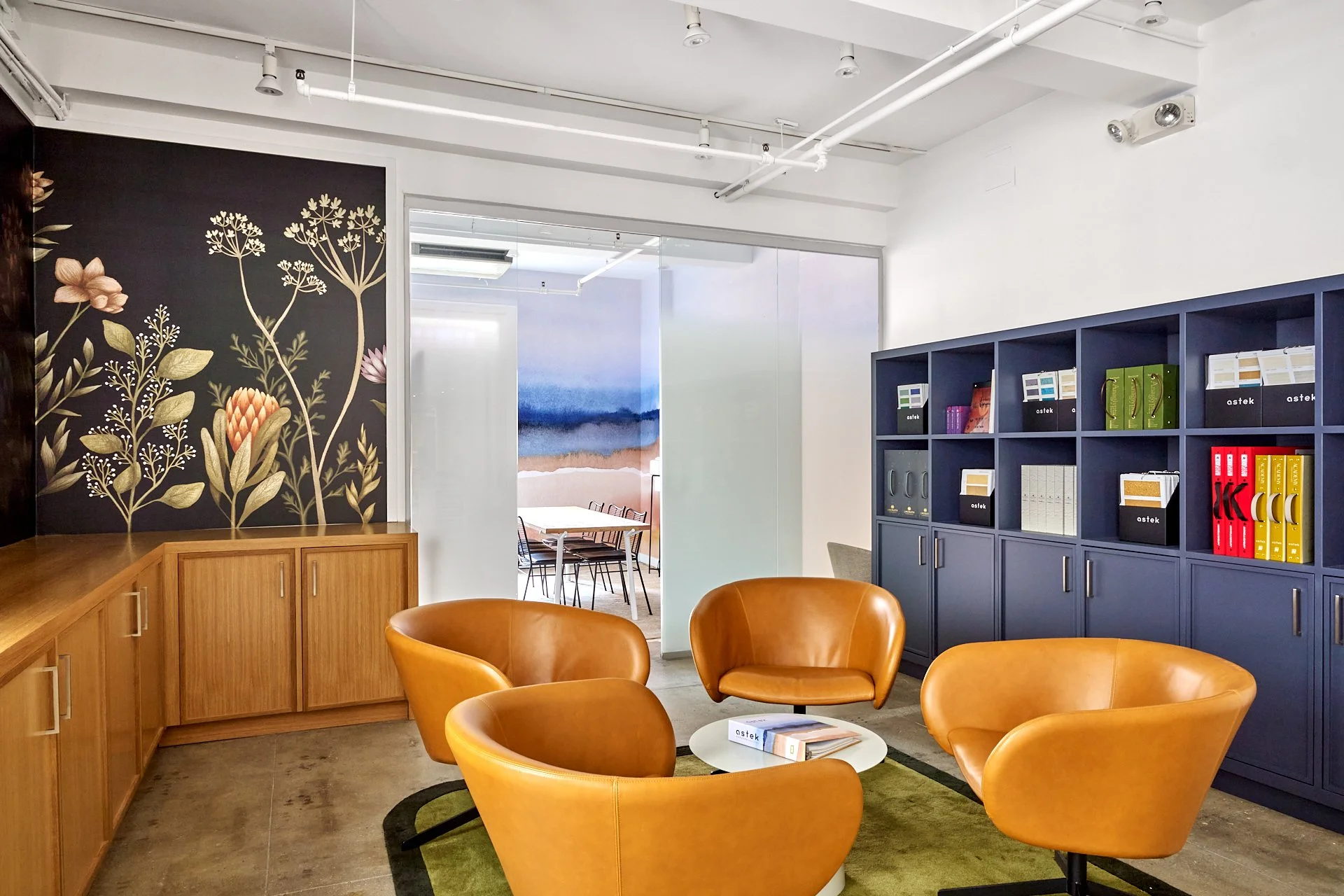 080725_Astek_NYCShowroom_0238.jpg