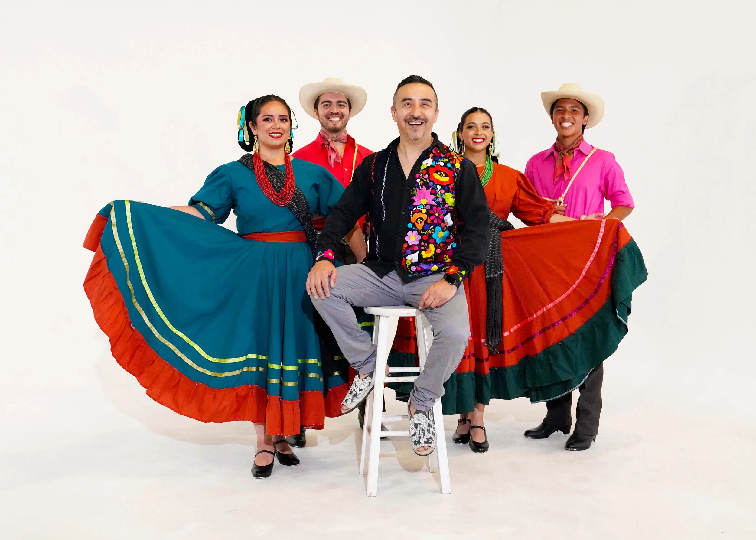 FOLKLÓRICO: BEYOND THE COLORFUL COSTUMES