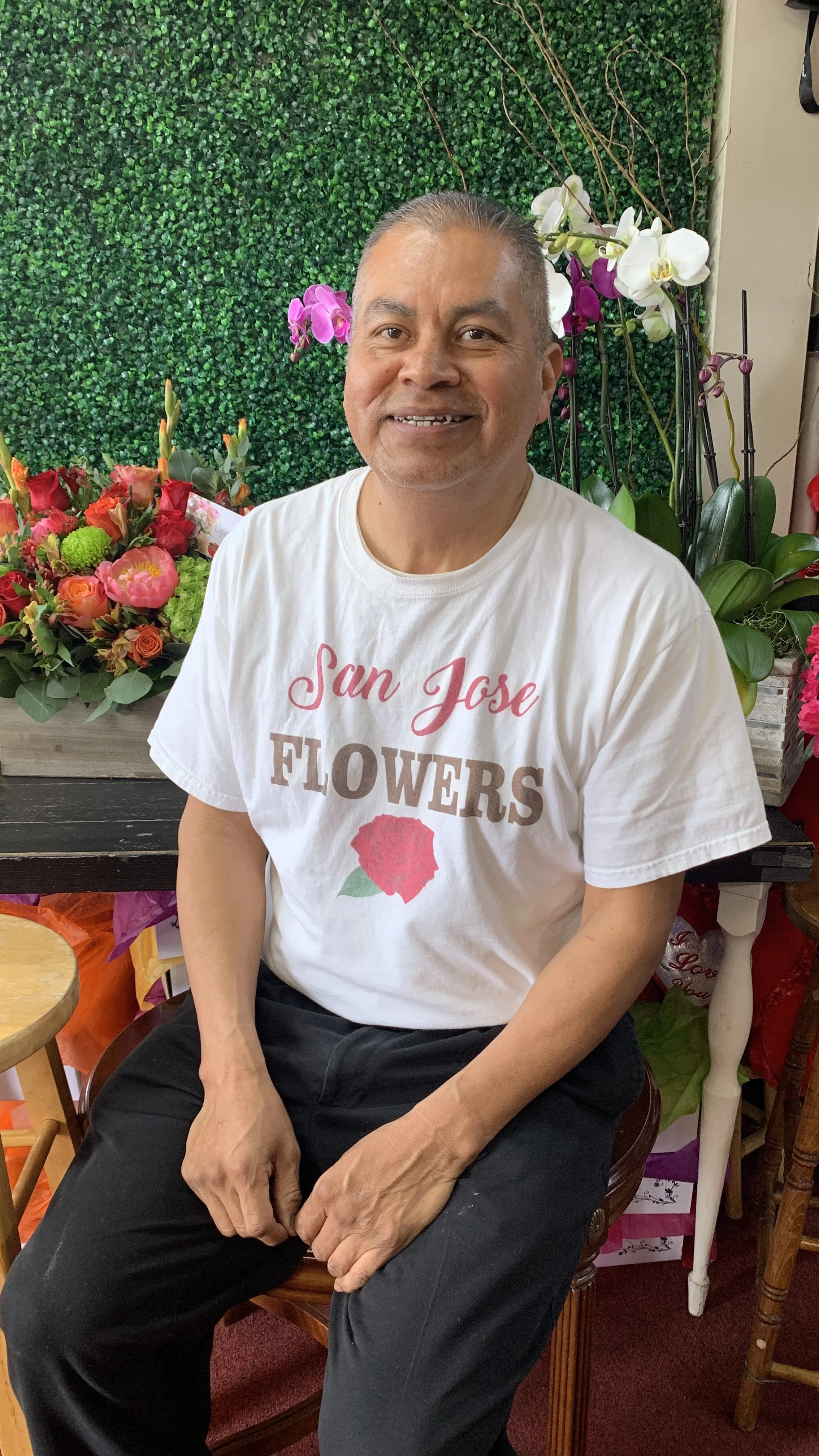  LOVE IS IN THE AIR - INTERVIEW WITH SALVADOR ROSALES