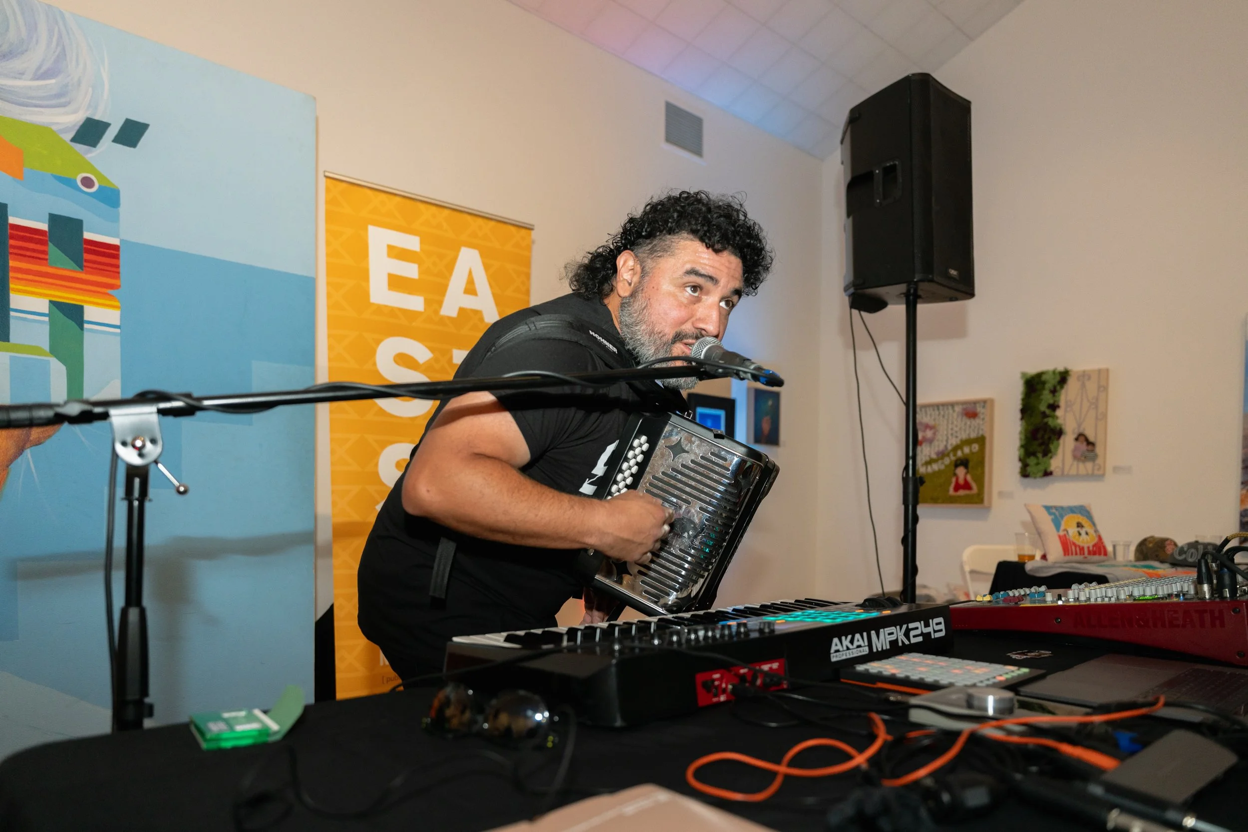 2026-04-23 Eastside Magazine Fundraiser-69 copy.jpg