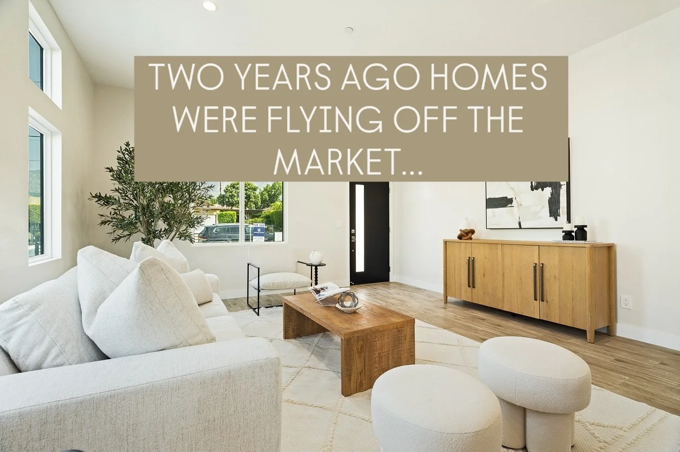 Two years ago, homes were selling themselves. Today? Not so much. 👀 With more inventory, longer days on market, and picky buyers, home staging has shifted from a nice-to-have ➝ to a must-have. Swipe through to see why staging is more crucial now tha
