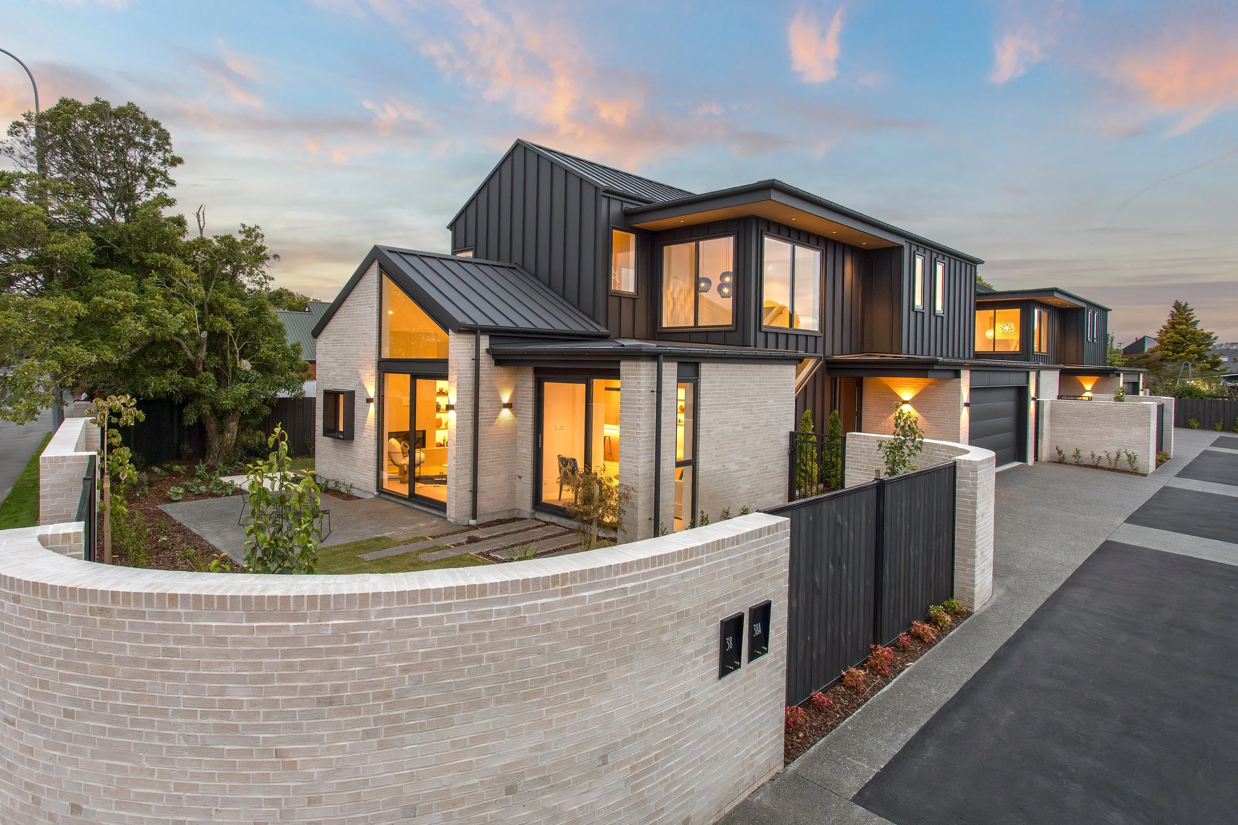 38 Straven Road