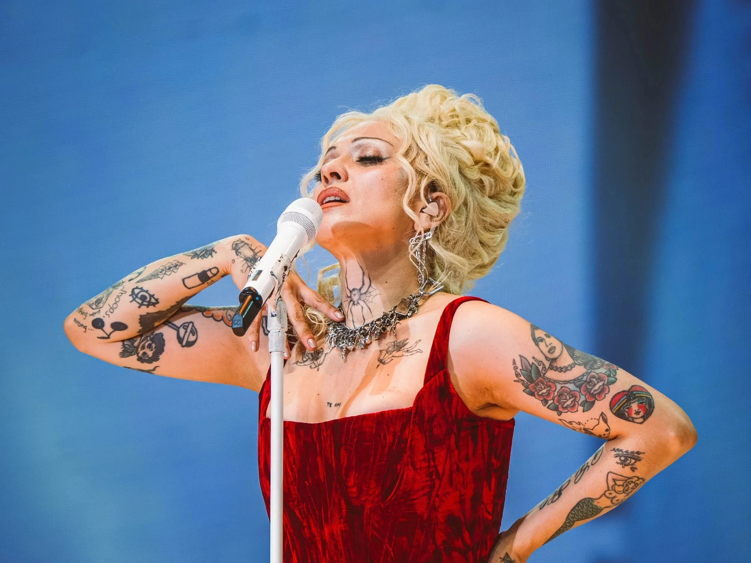Mon Laferte amplía el Femme Fatale Tour con cuatro nuevas fechas en México