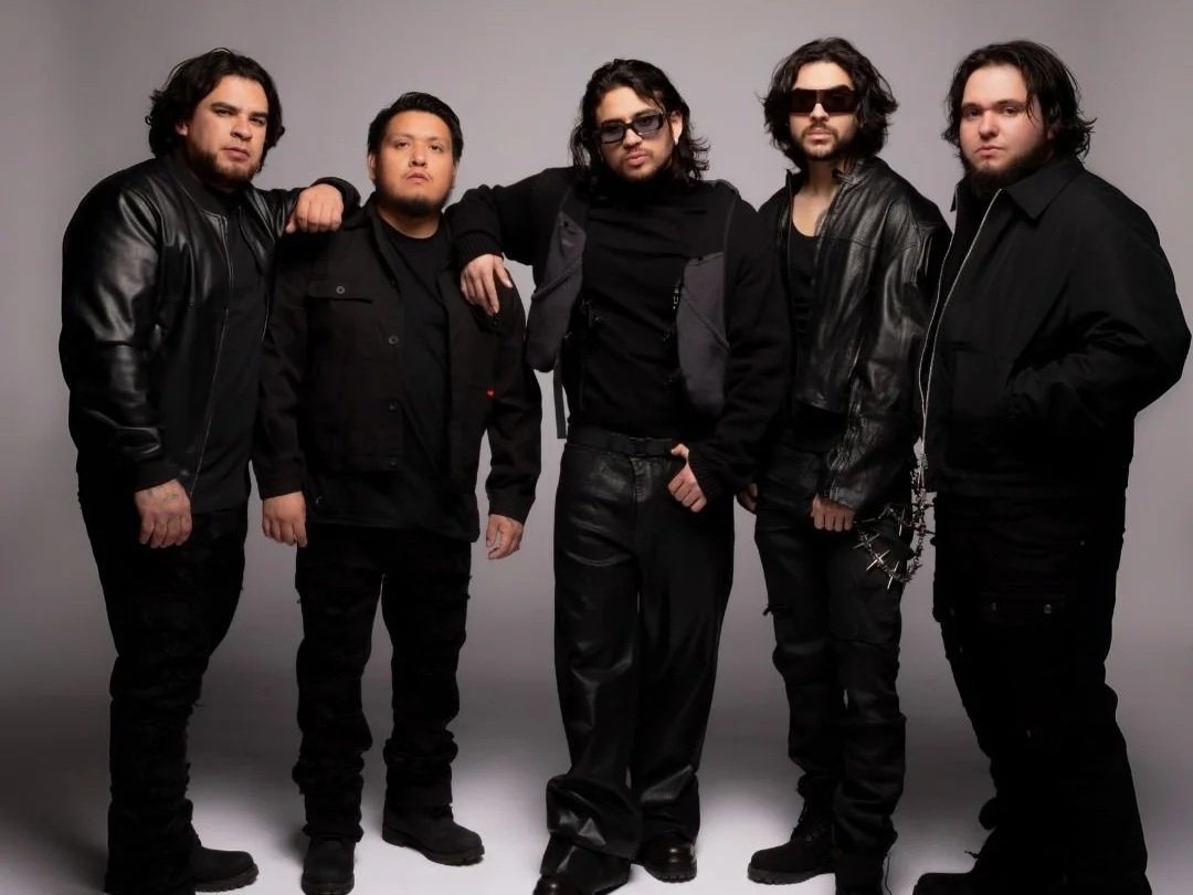 Fuerza Regida hace historia en CDMX: suma ocho fechas consecutivas en el Palacio de los Deportes