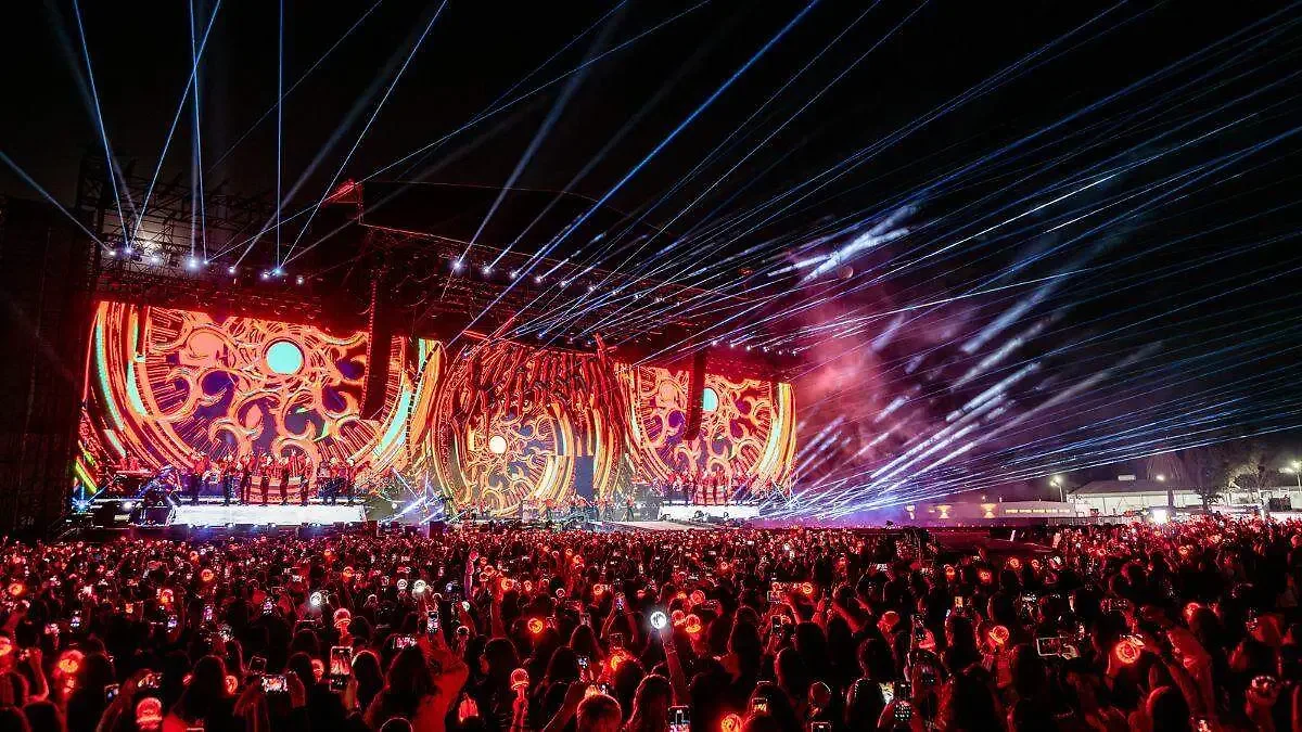 Stray Kids DominATE Tour México