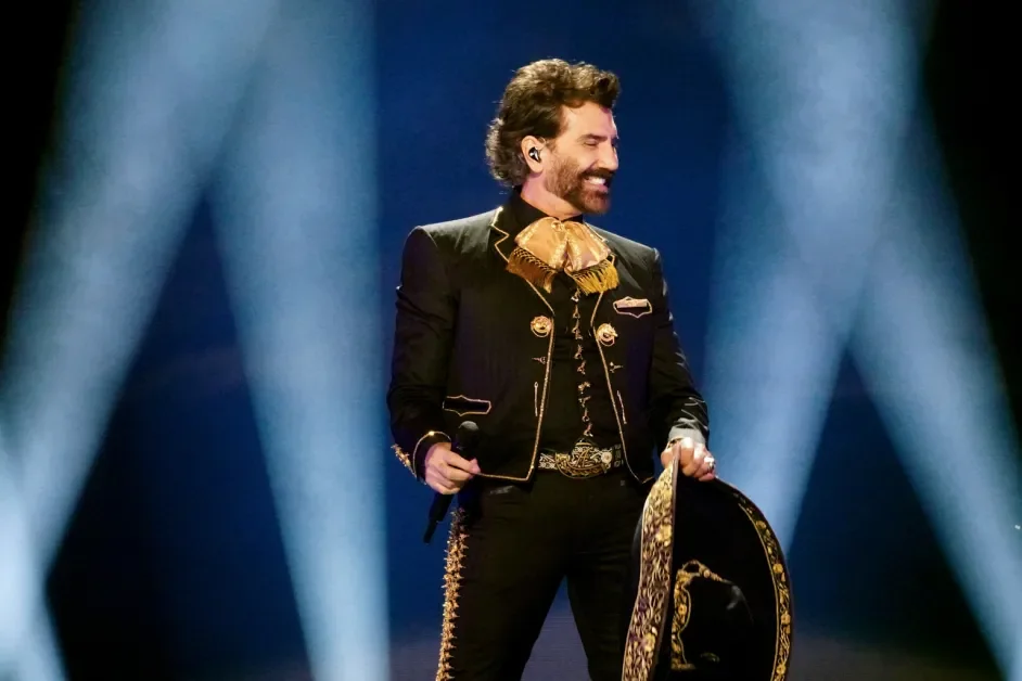 Alejandro Fernández Premio lo Nuestro