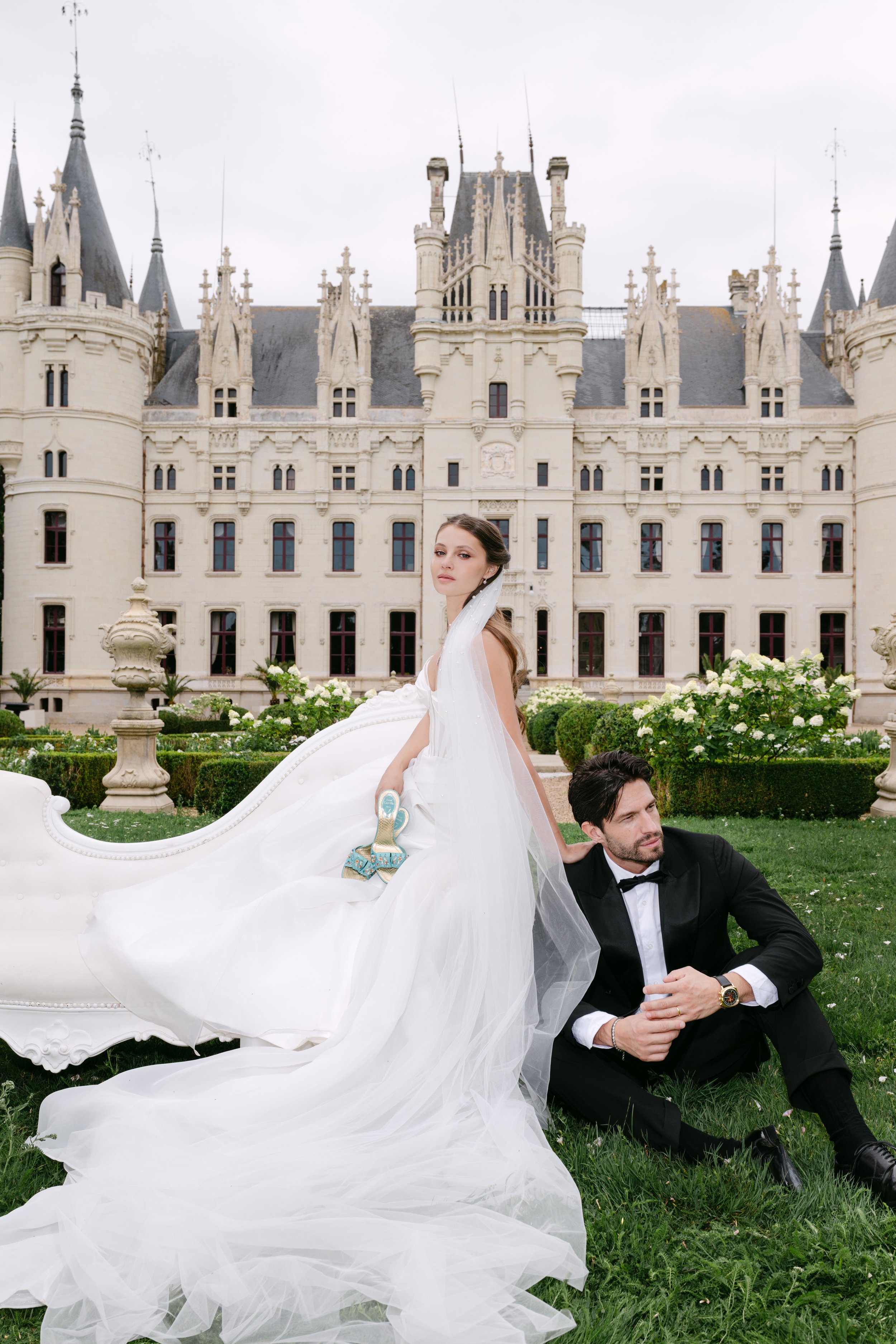 CAMILA & ENRICO - Chateau Challain, France