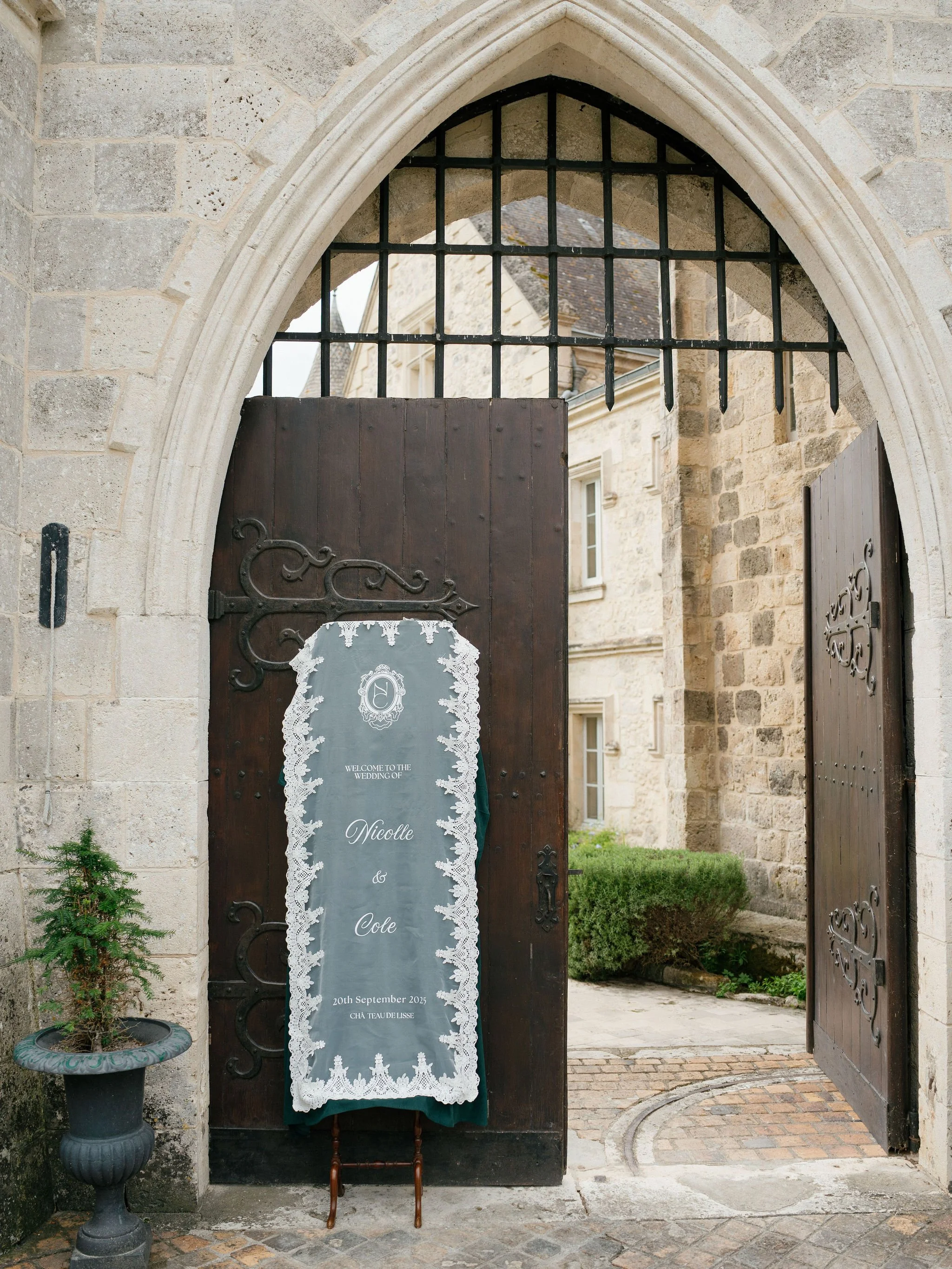 2025.09.20Nicolle&Cole,ChateaudeLisse.PhotoGrytsakMariya,KonstantynZakhariy-201.jpg