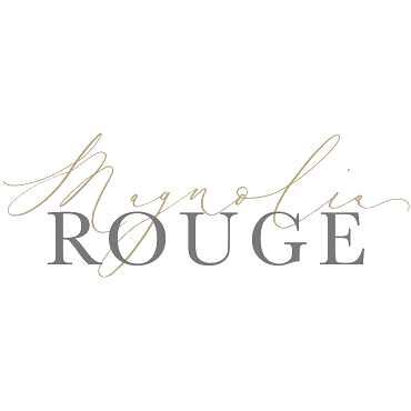 Logo with the words "Magolia ROUGE" in cursive and uppercase fonts.
