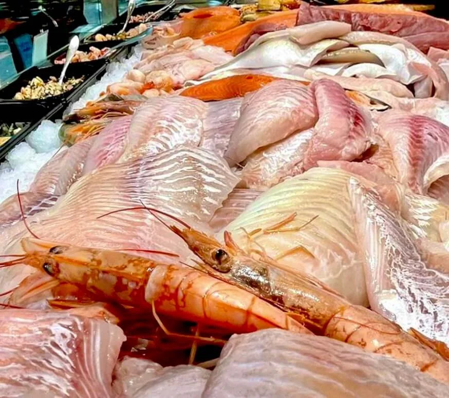 Frisch - Fischtheke.jpg