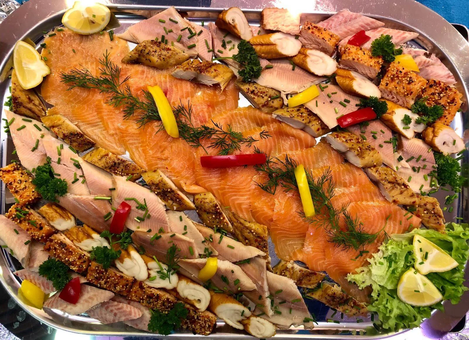 Fischbuffet nach SWunsch.jpg
