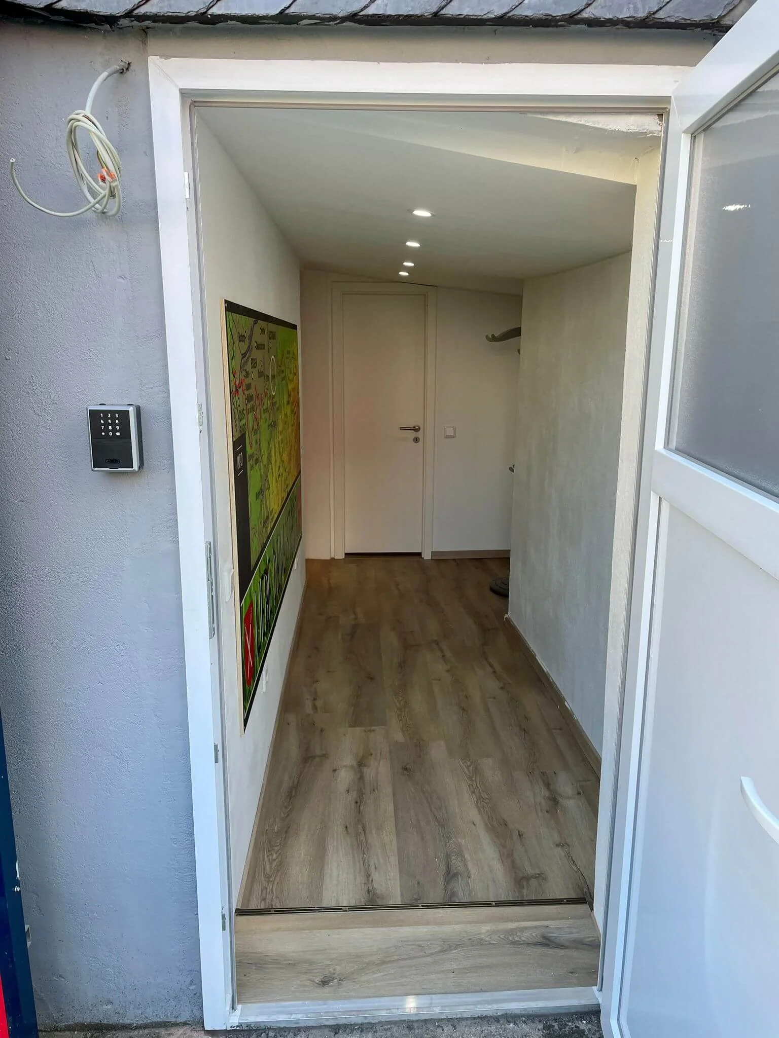 Gästezimmer Eingang2.jpg