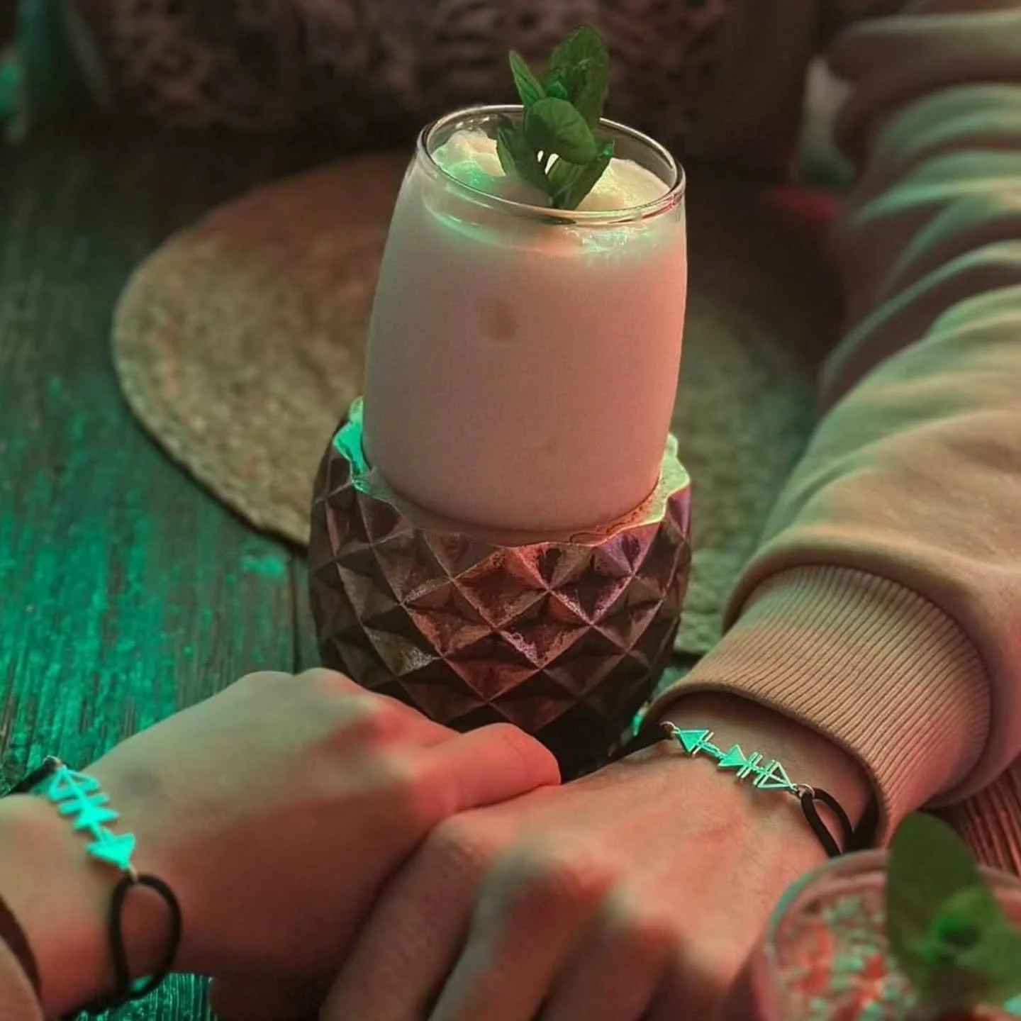 Two pieces. One connection.
Custom-designed silver bracelets made to match your story &mdash; whether it&rsquo;s love, friendship, or something only you understand.
Because some bonds deserve to be worn.

حوّل كلماتك إلى فن من خلال خدمات تصميم الخطوط