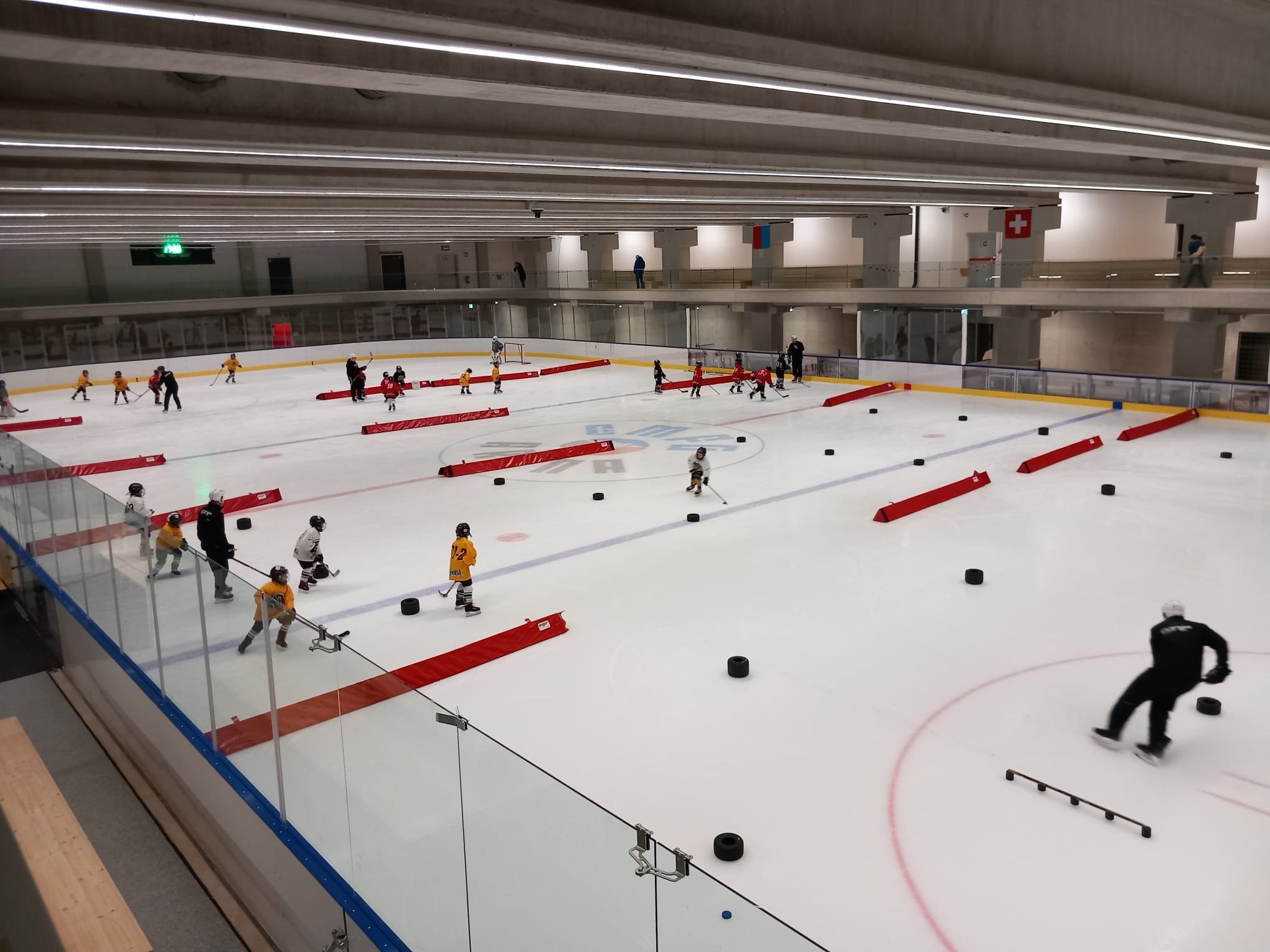 Piste Hockey.jpeg