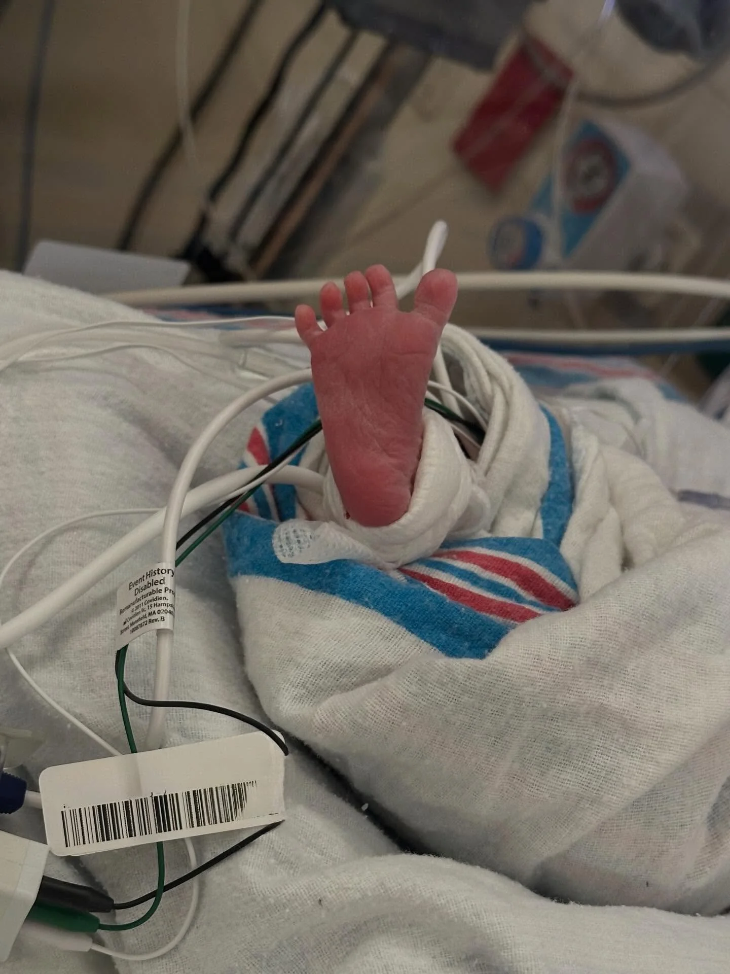 Welcoming the strongest baby girl to the world. Born at 34 weeks weighing 3 pounds 7 ounces, she made a powerful and beautiful entrance. While this is not a typical experience in doula work, this mother and baby navigated the unexpected with remarkab