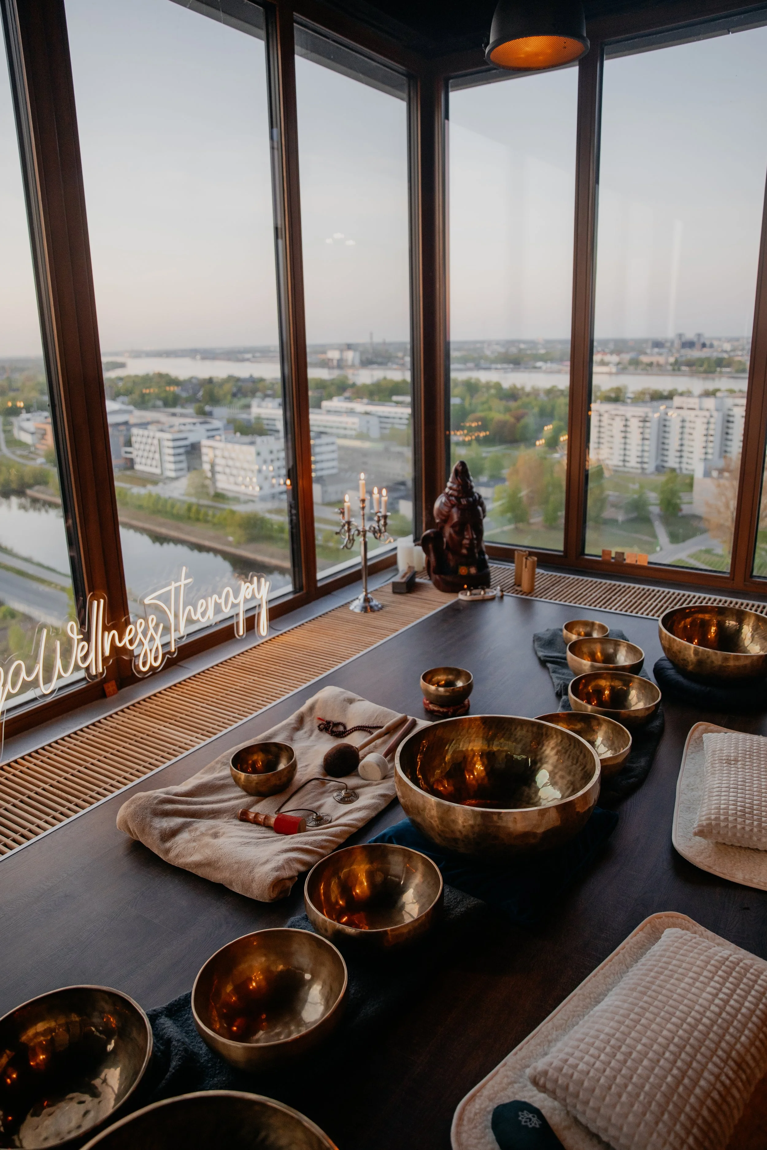 sound meditation and singing bowls in www.Yogawellnesstherapy.com