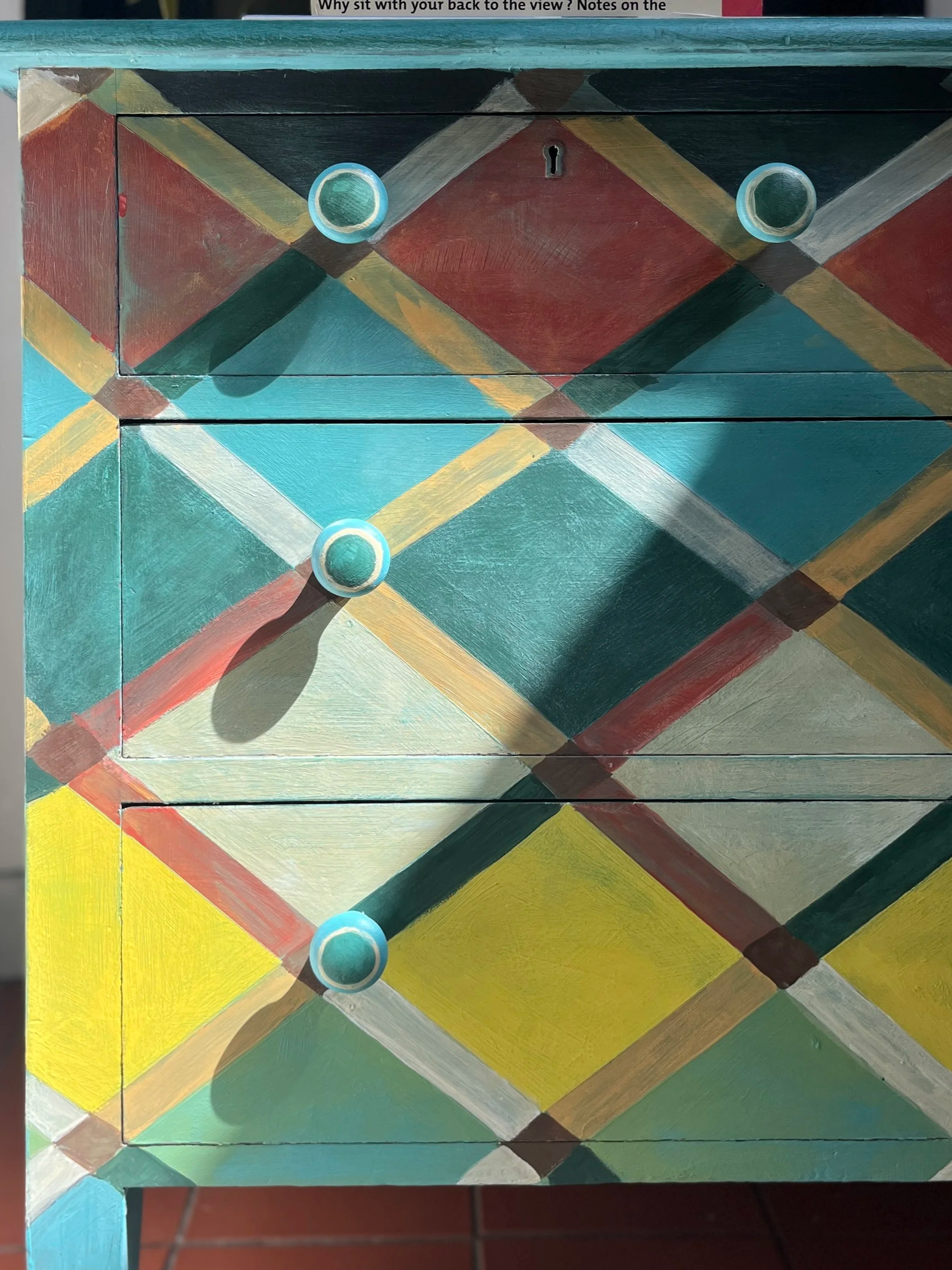 CHEST OD DRAWERS 250618