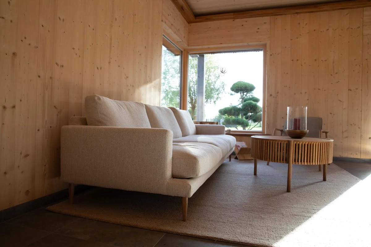 Foyer im Livanda-Zentrum