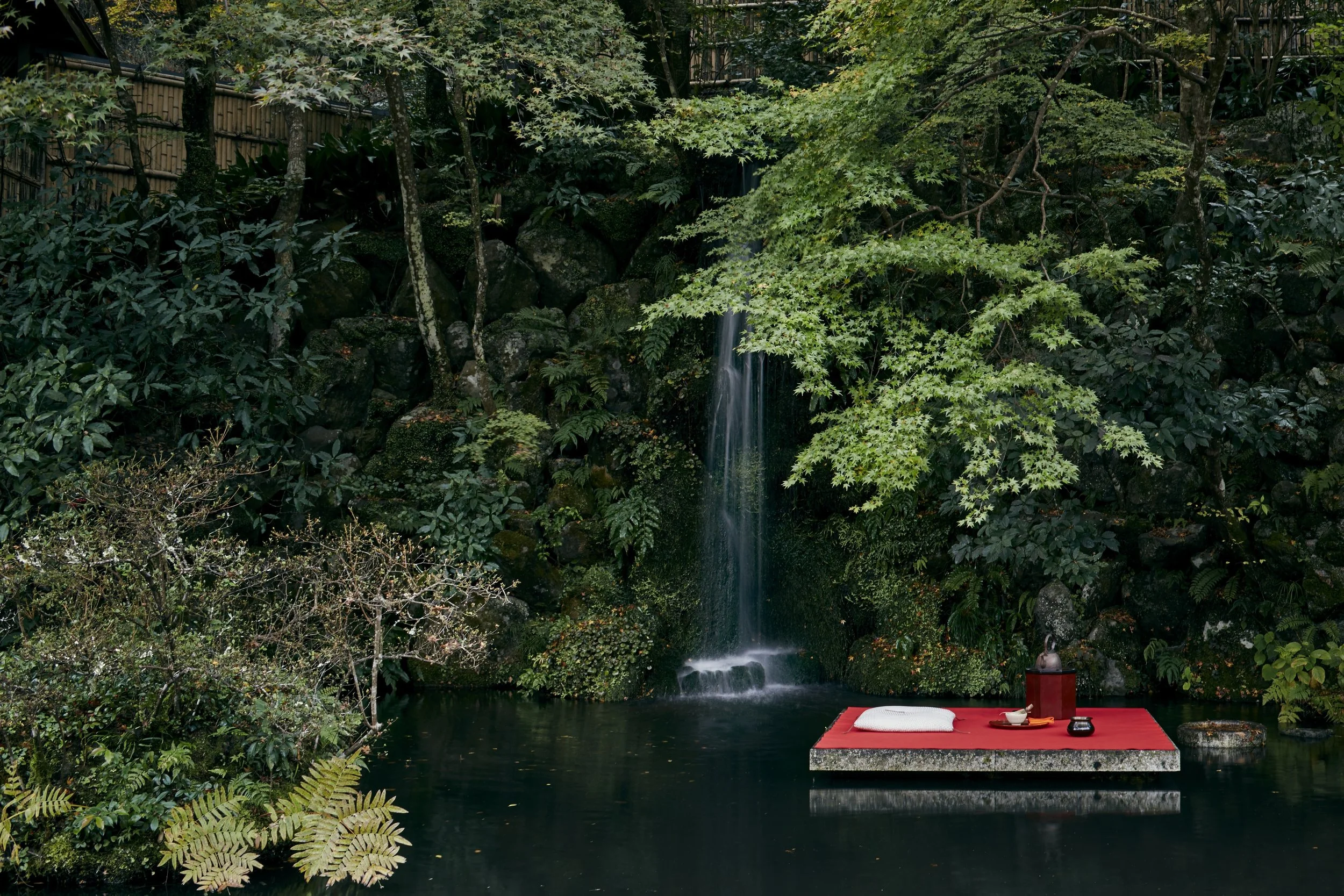 Moyatoh and HOSHINOYA Kyoto