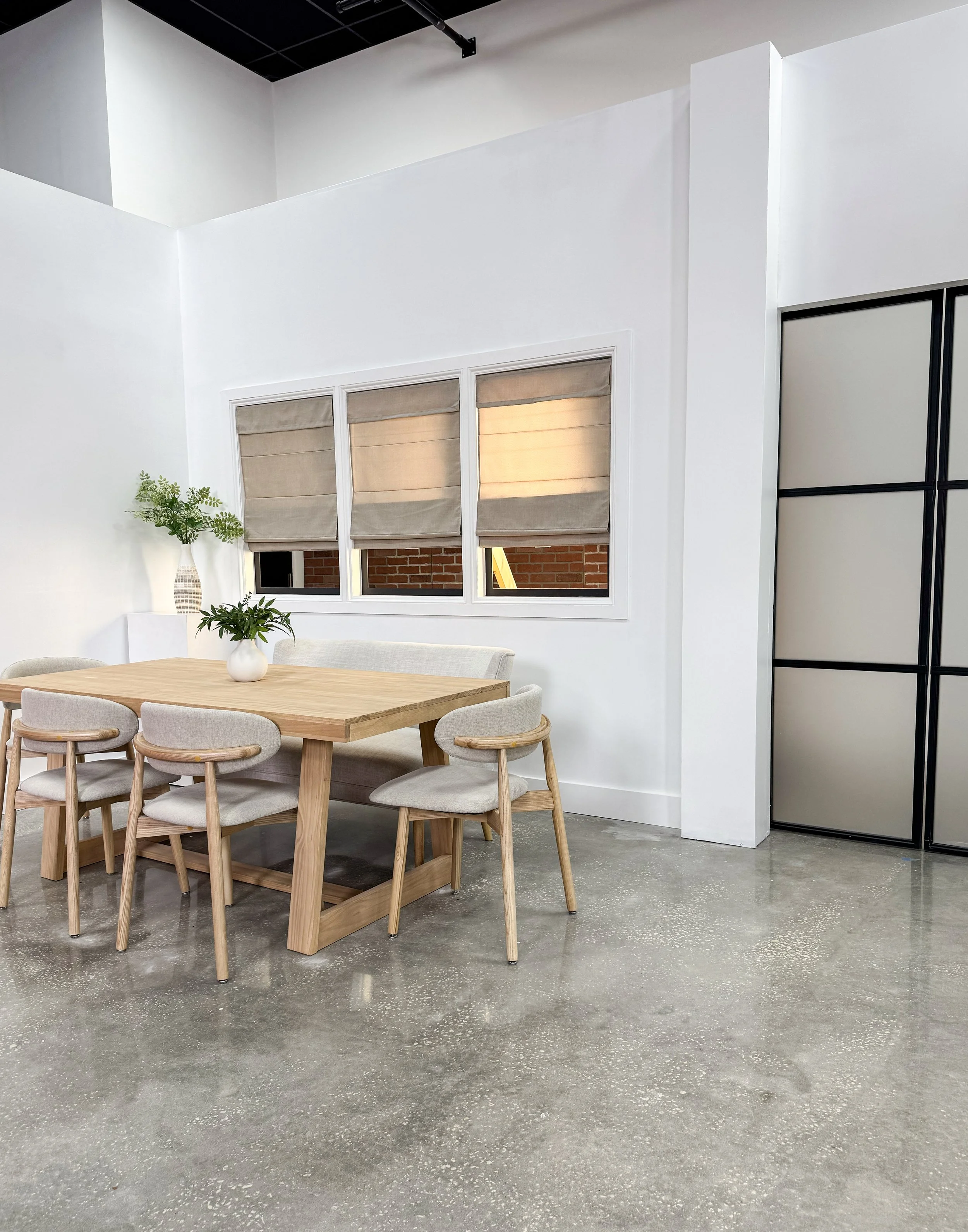 studio-a-dining.jpg