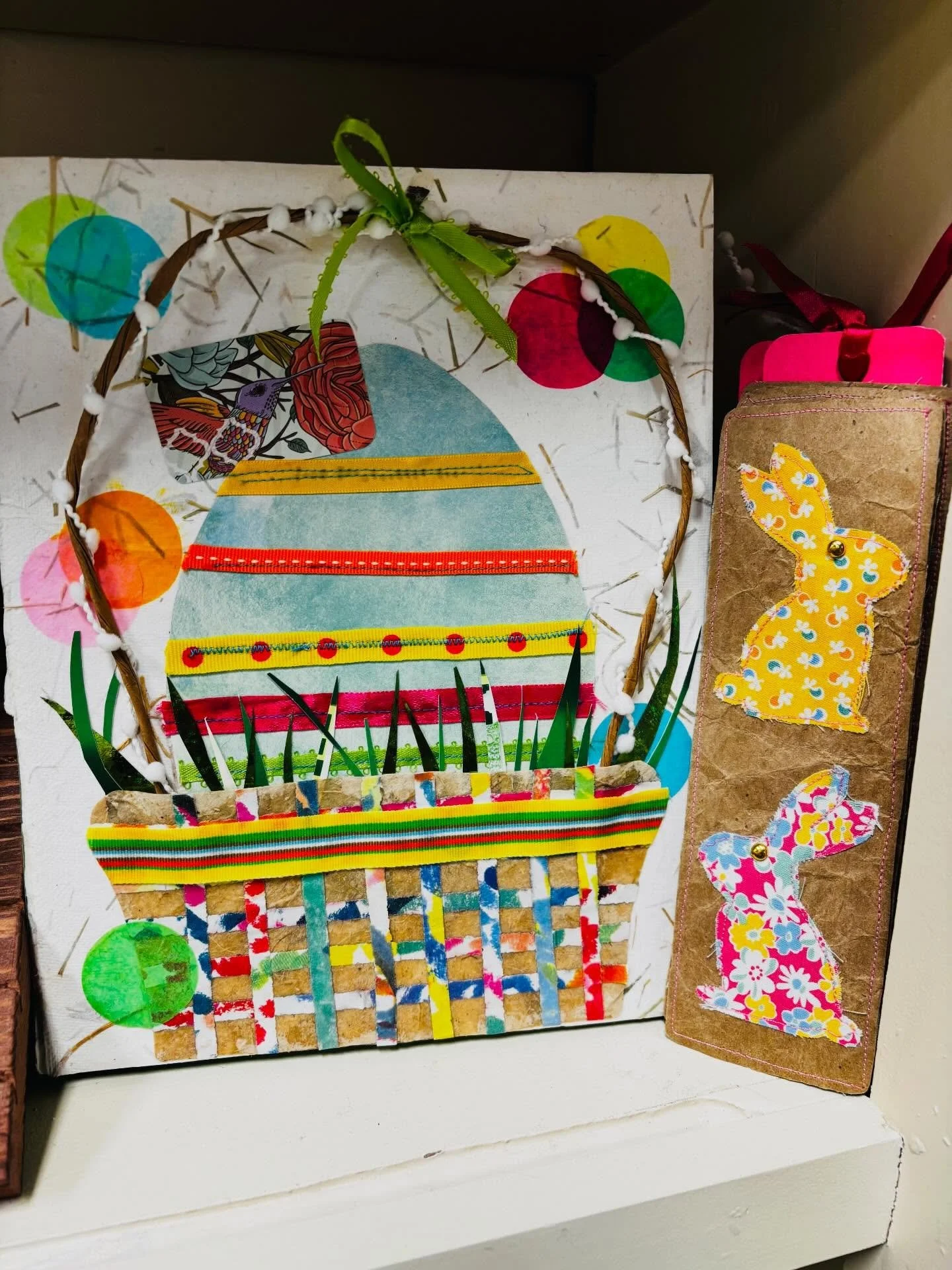 Mixed media Easter basket and Bunny bookmarks💐 @katty_korner_pbo #makersofinstagram #shopsmall #mixedmedia #spring #easterbasket