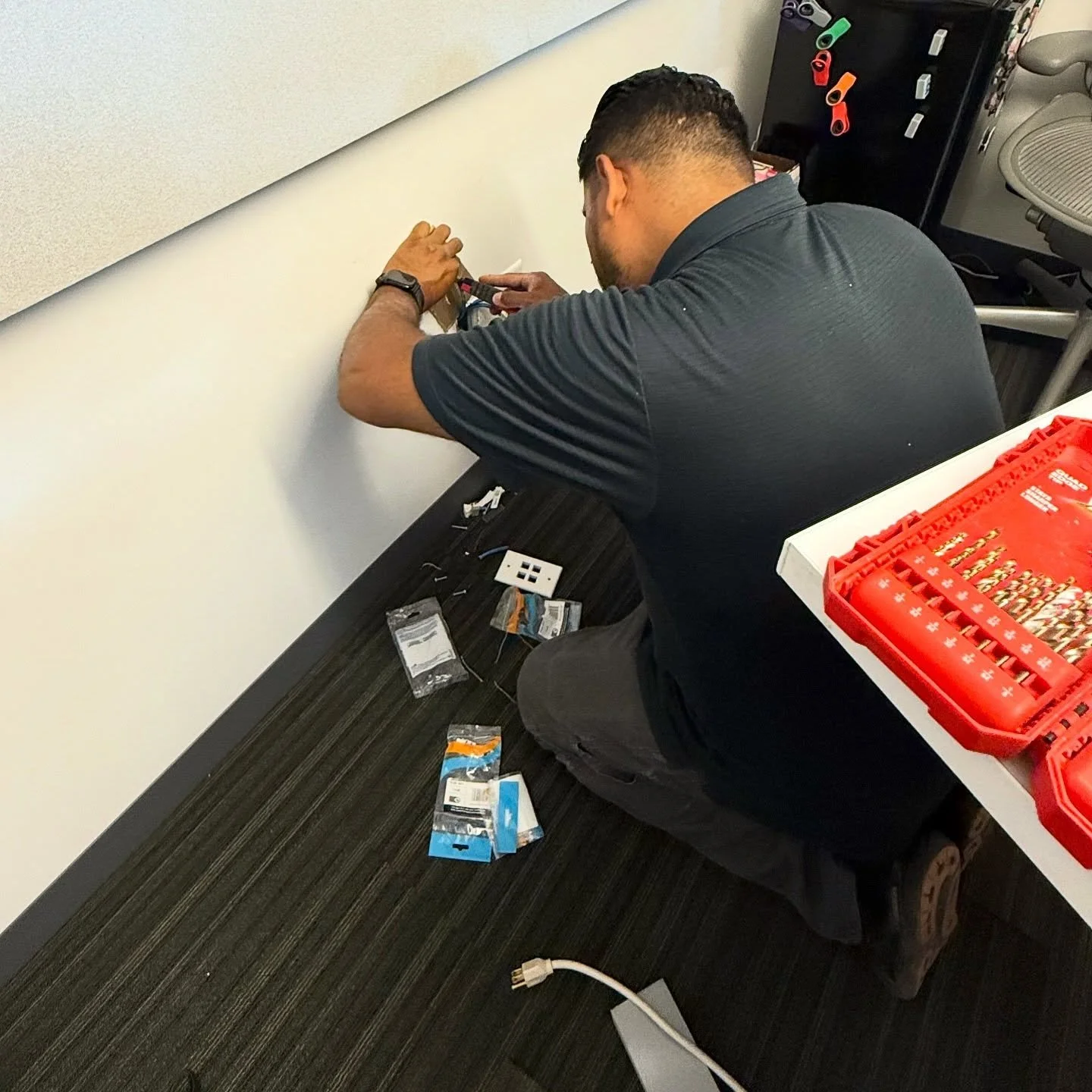 No detail is too small when reliability is on the line 🔌 At LINTRIX, we believe high-level electrical work comes from careful planning and precise execution.

Let&rsquo;s tackle your next electrical project together &mdash; contact us.
📞 (714) 610-