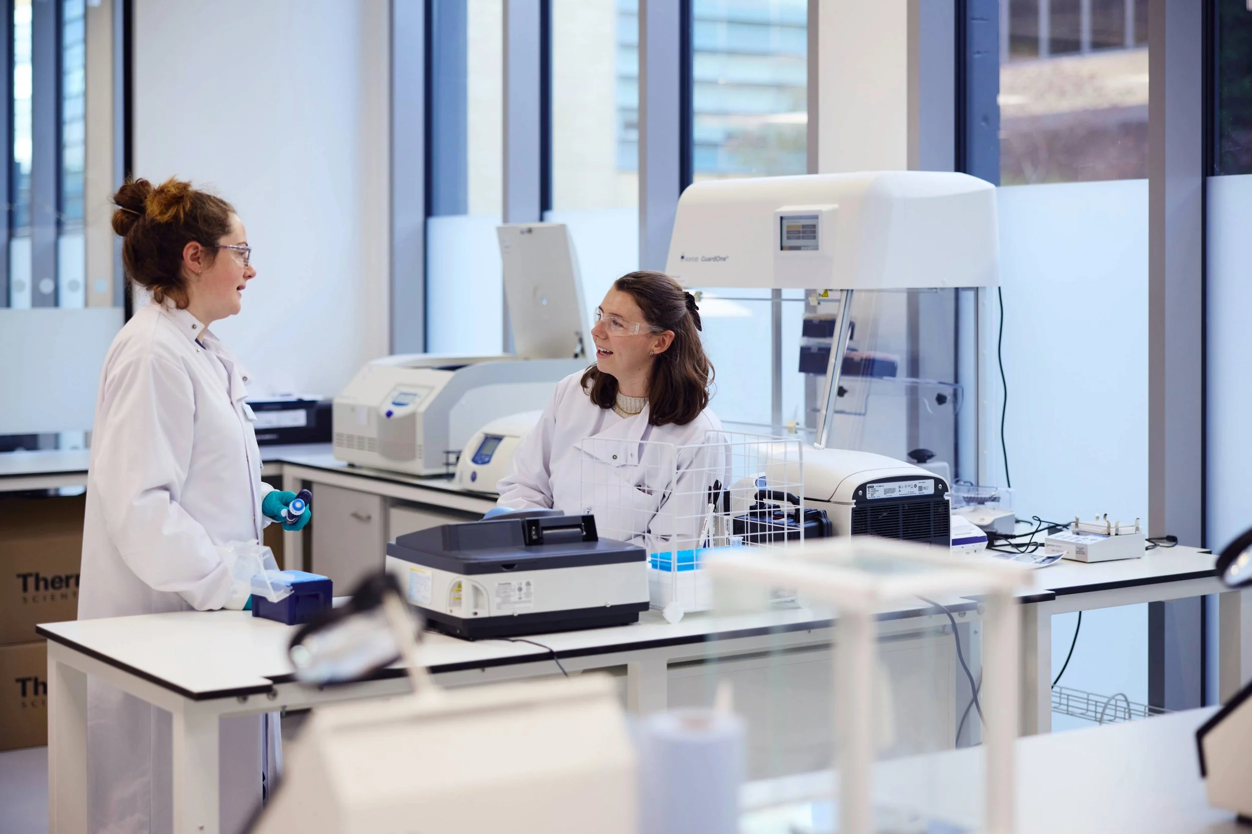 Deep Clean Lab How Do We Maintain Cleanliness in Research Labs? I Unify