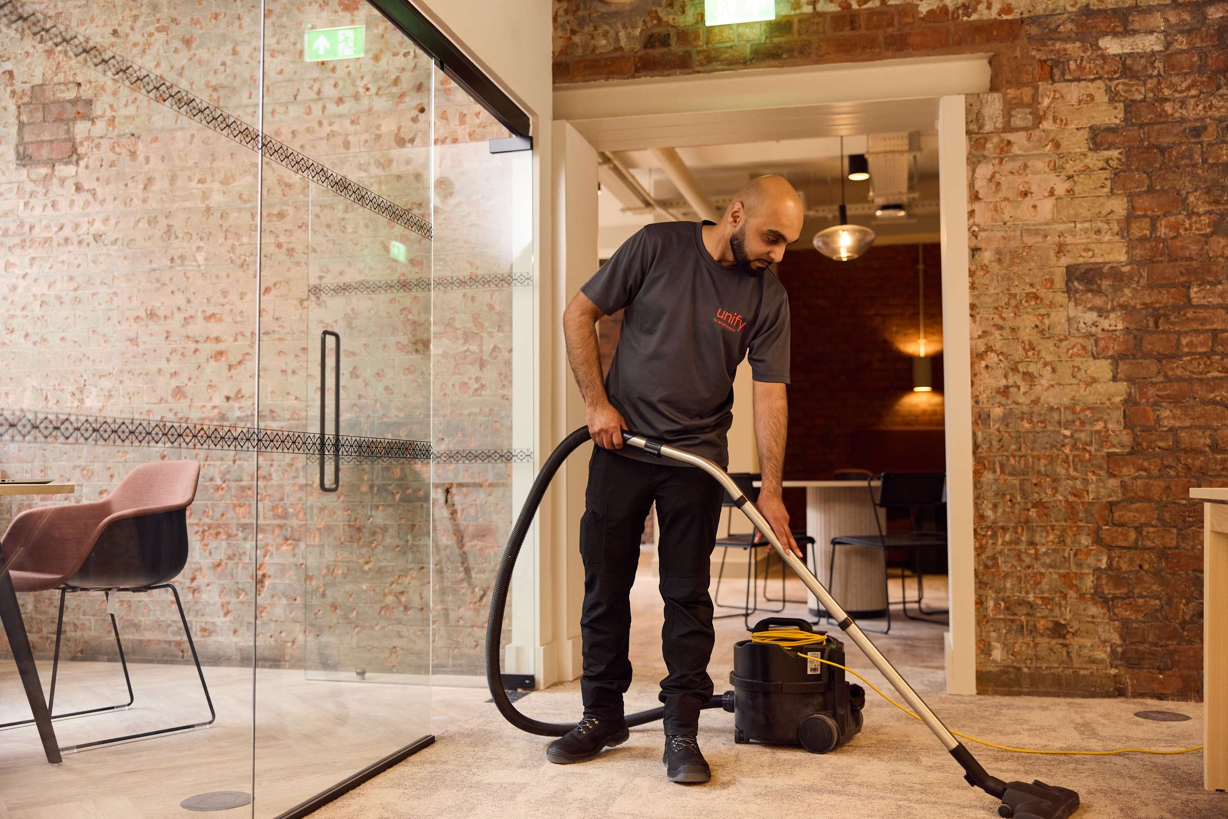 Unify team member hoovering