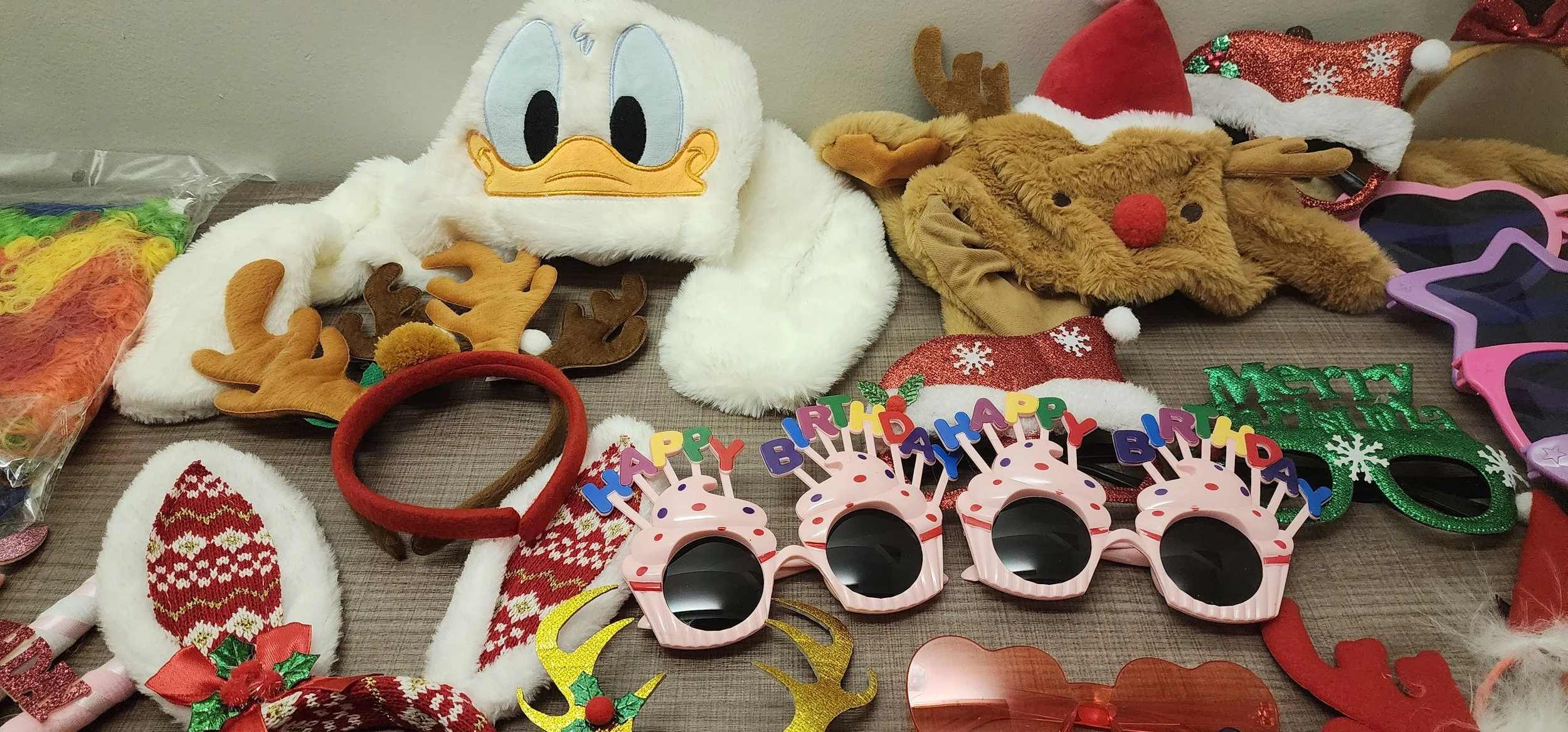 ✨ Props That Make the Moment