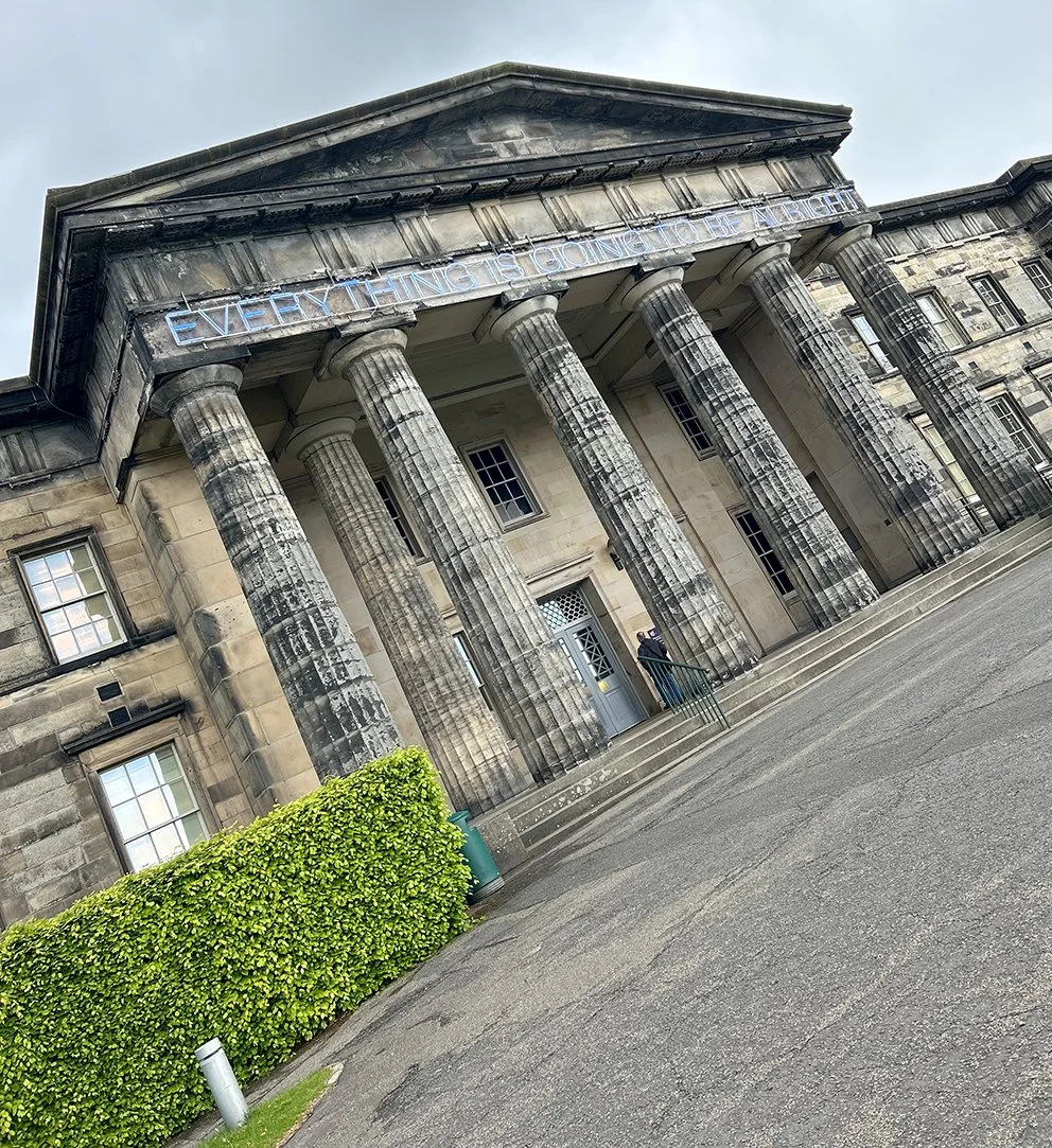 Edinburgh - 3sm.jpg