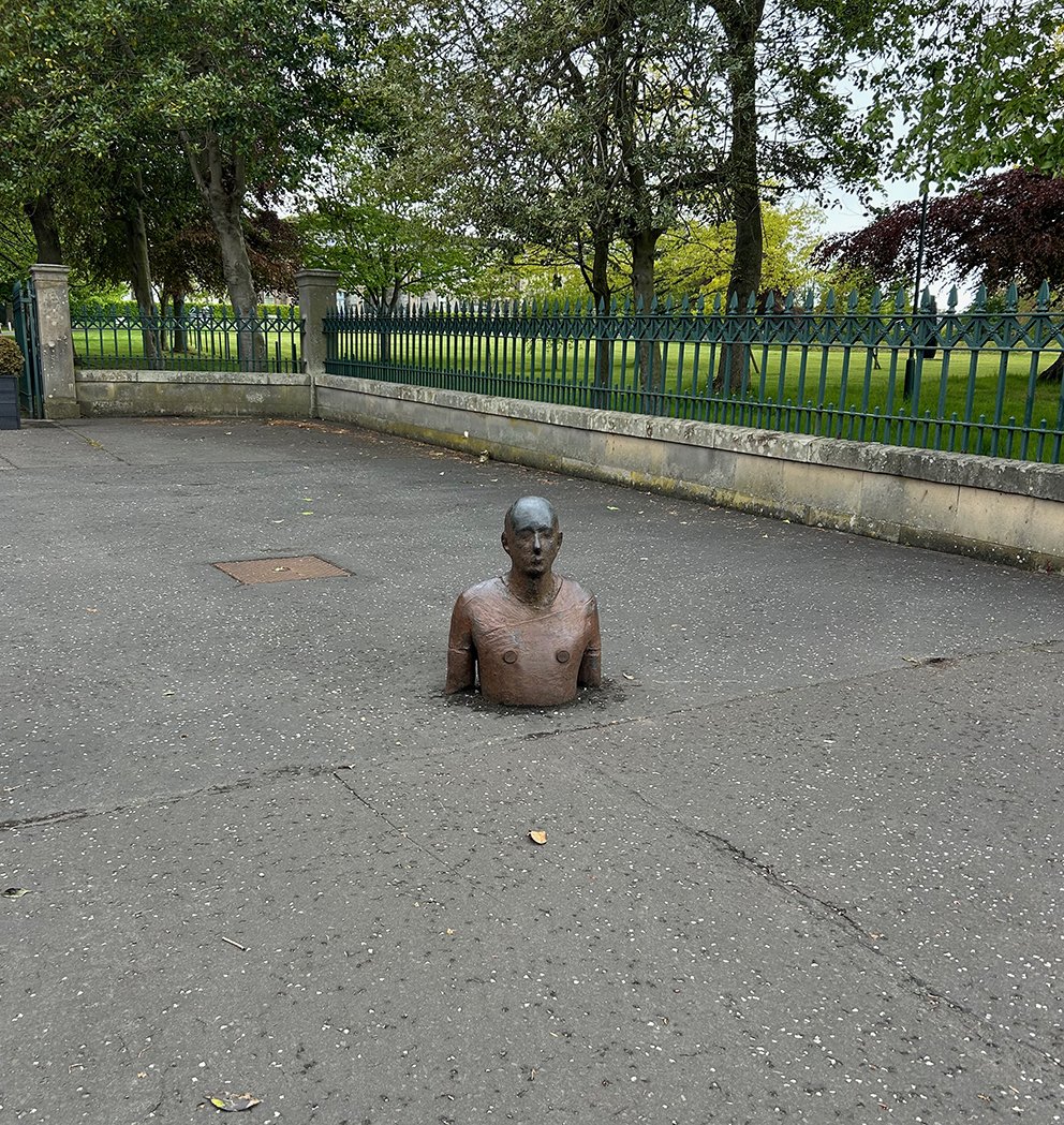 Edinburgh - 2sm.jpg
