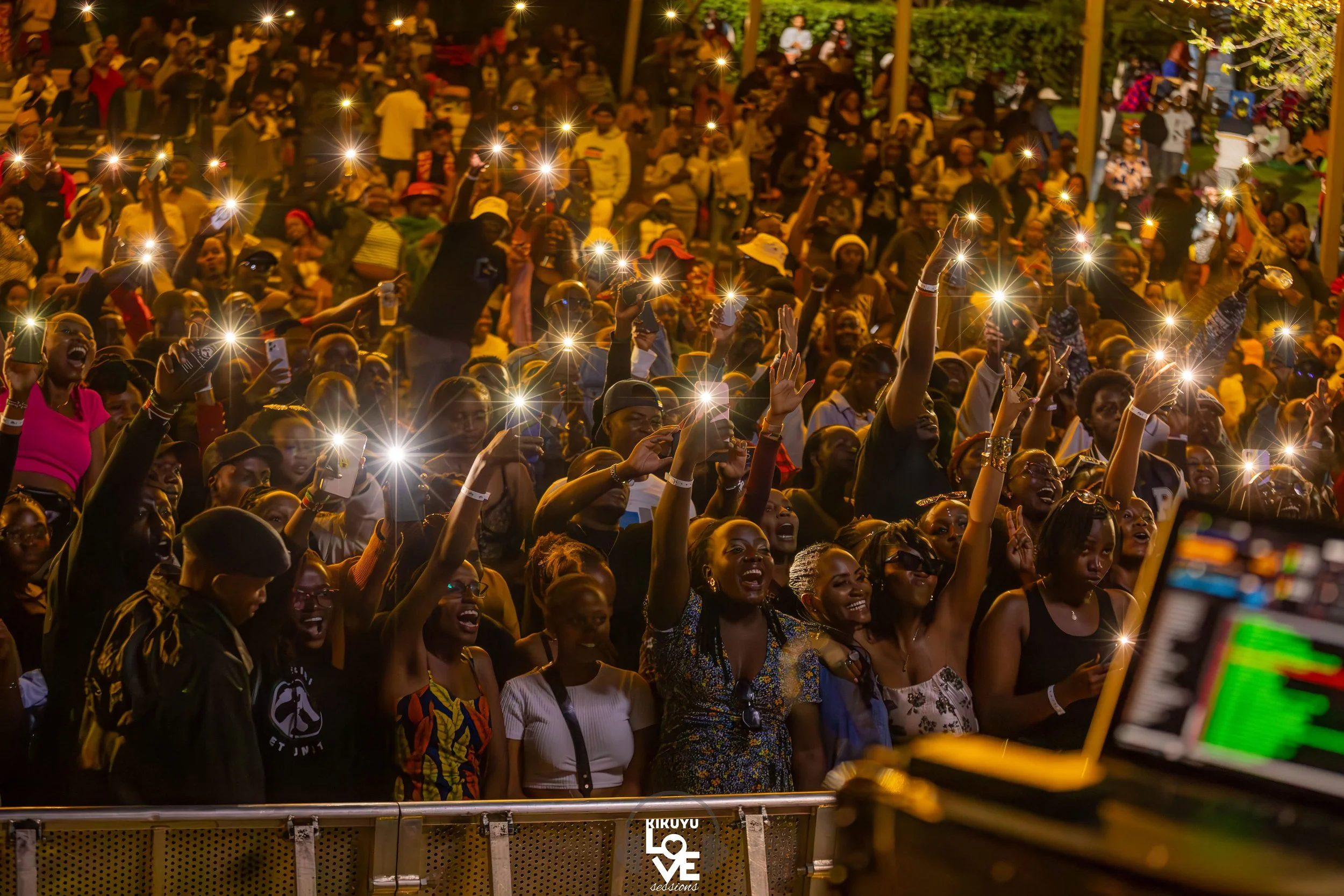 Kikuyu Love Sessions Crowd.jpg