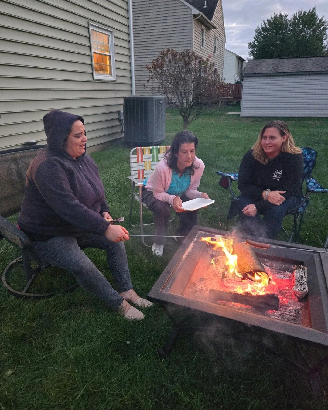 Nothing better than time around the fire with good company!

We&rsquo;re so thankful for our volunteers who pour into our students with love, encouragement, and a listening ear. Your presence makes a difference more than you know. 💛

#ThePottersHous